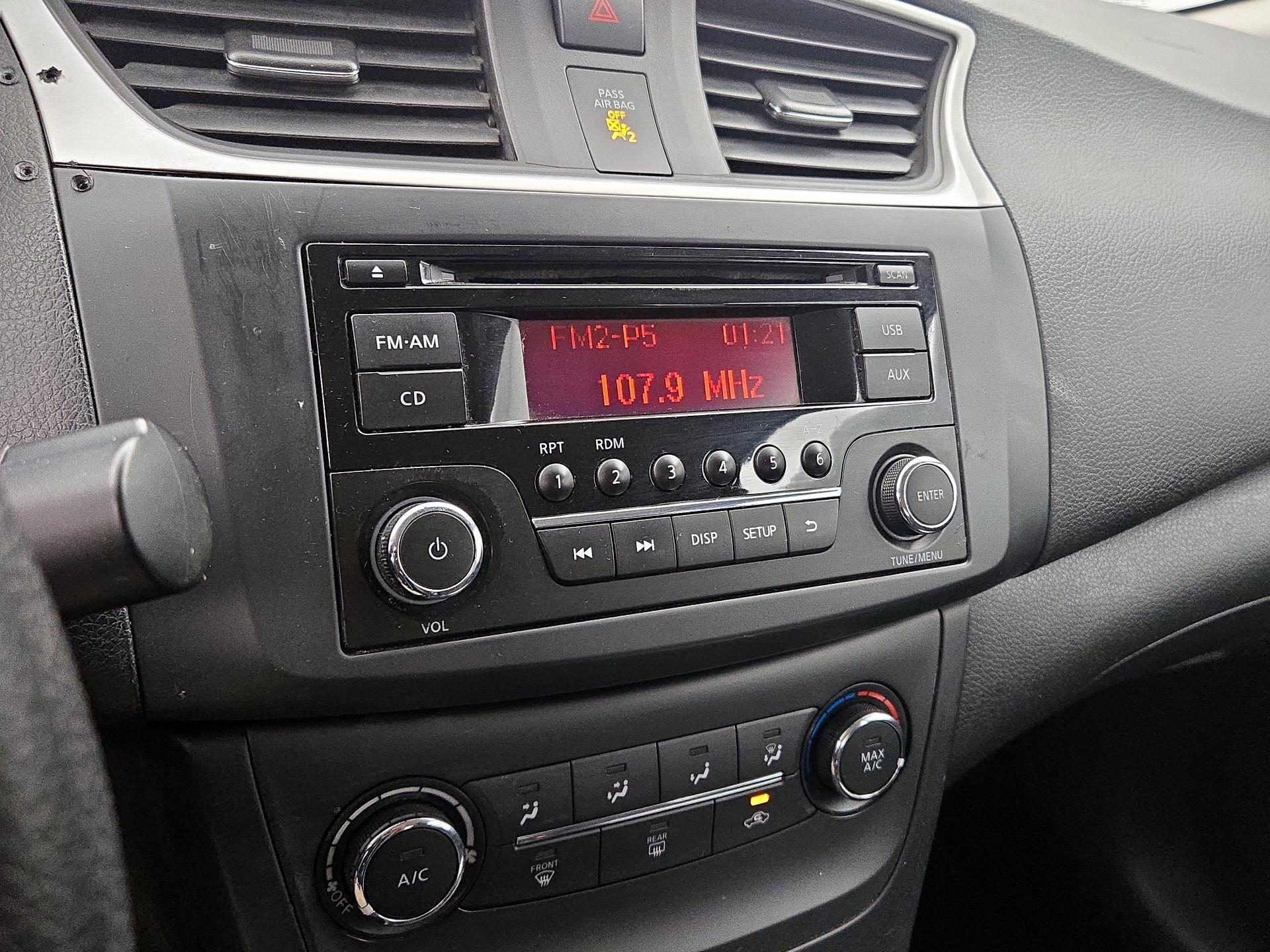 Thumbnail: 2017 Nissan Sentra - 14