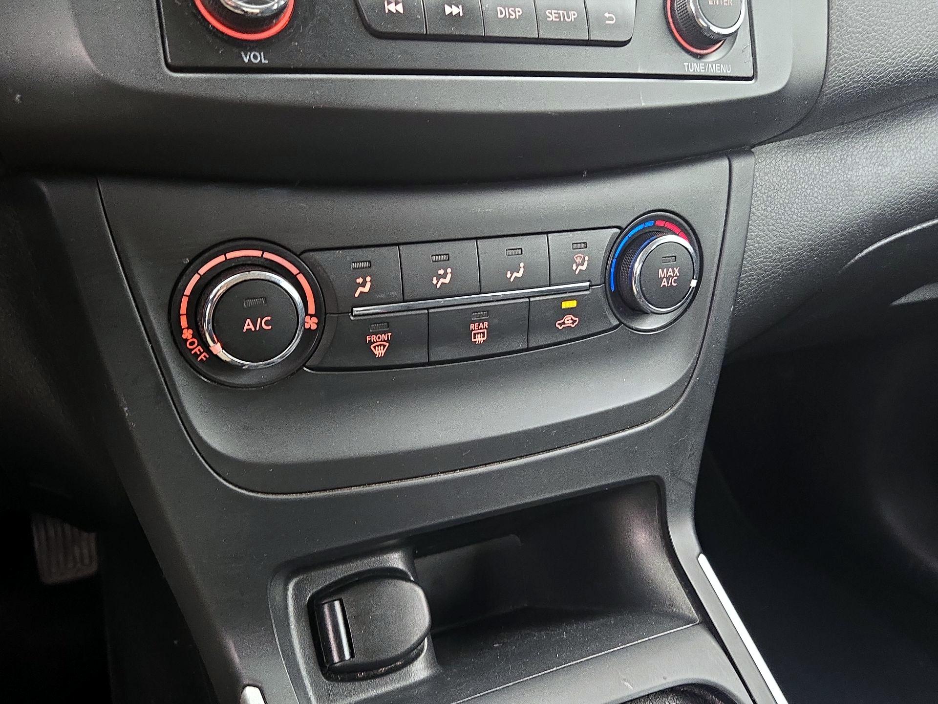 Thumbnail: 2017 Nissan Sentra - 15