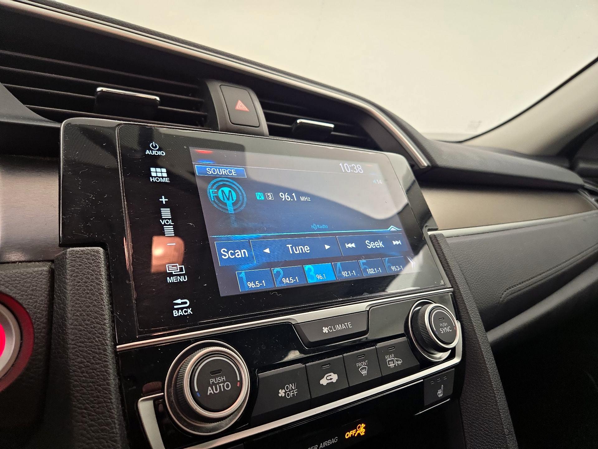 Thumbnail: 2017 Honda Civic - 15