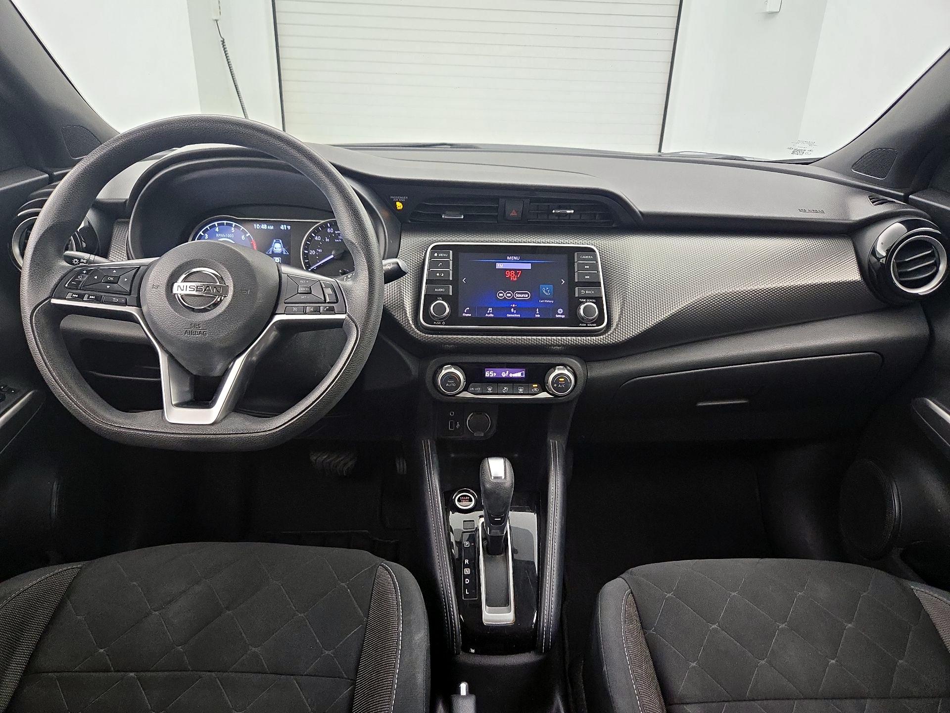 Thumbnail: 2020 Nissan Kicks - 9