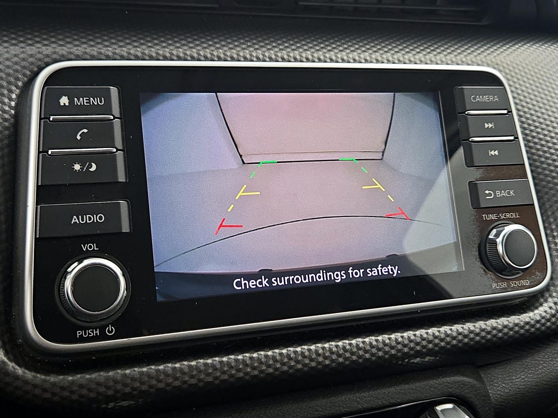 Thumbnail: 2020 Nissan Kicks - 14