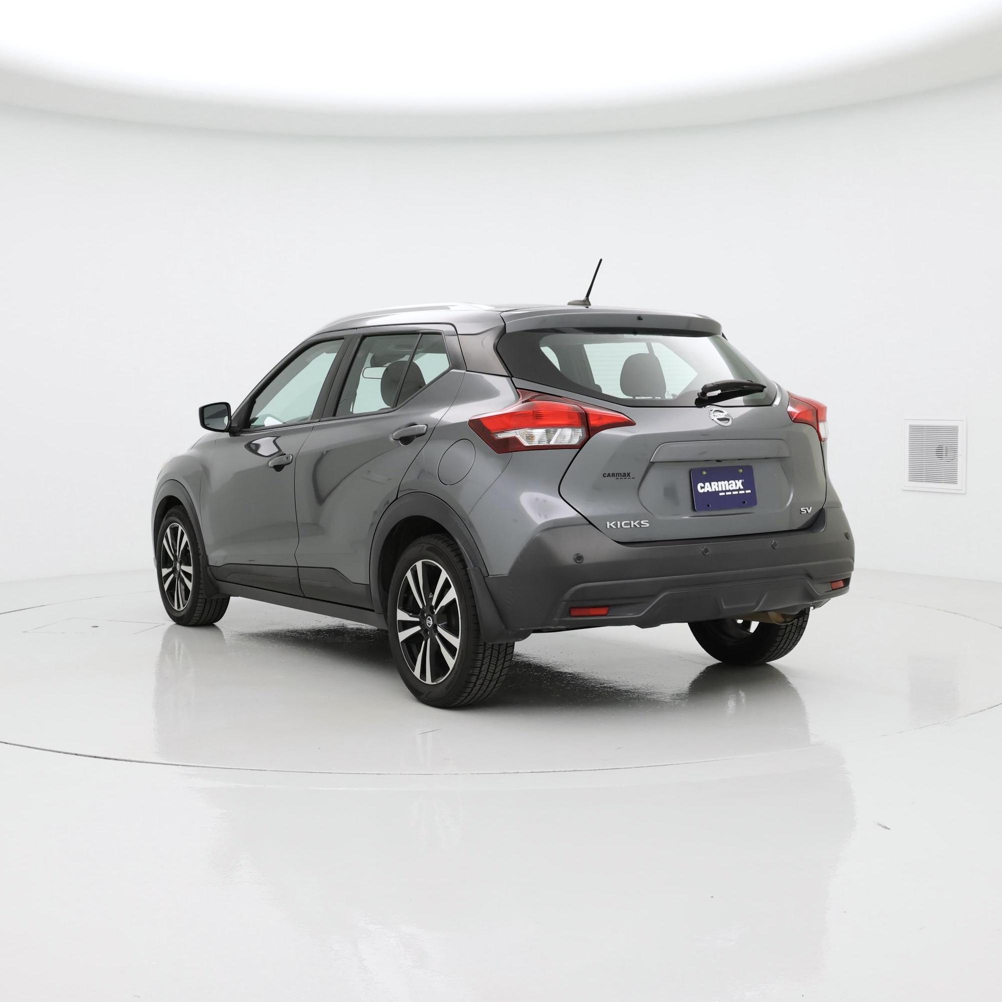Thumbnail: 2020 Nissan Kicks - 2