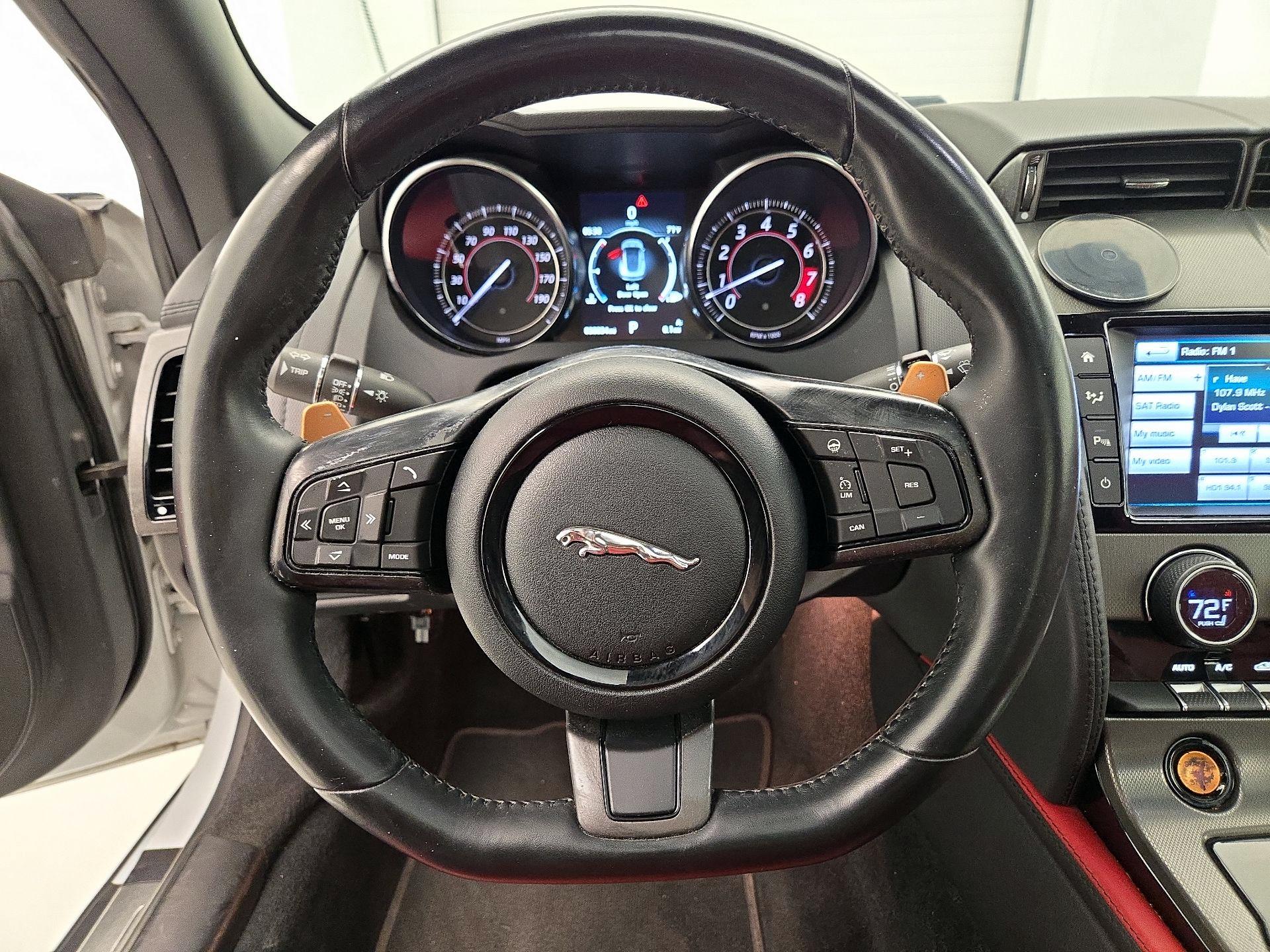 Thumbnail: 2016 Jaguar F-Type - 9