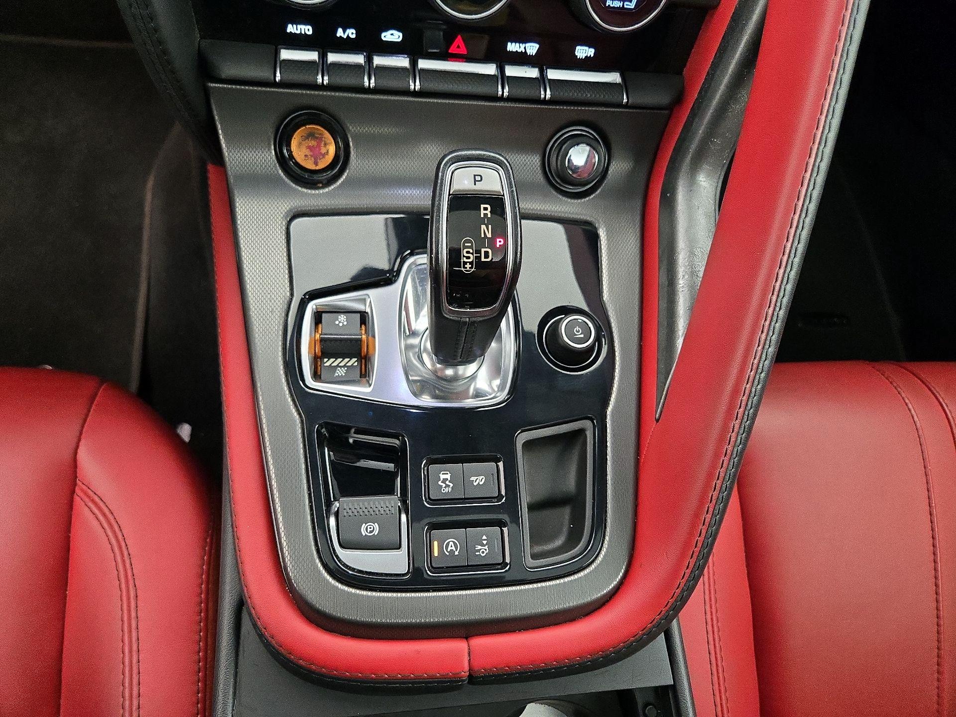 Thumbnail: 2016 Jaguar F-Type - 17