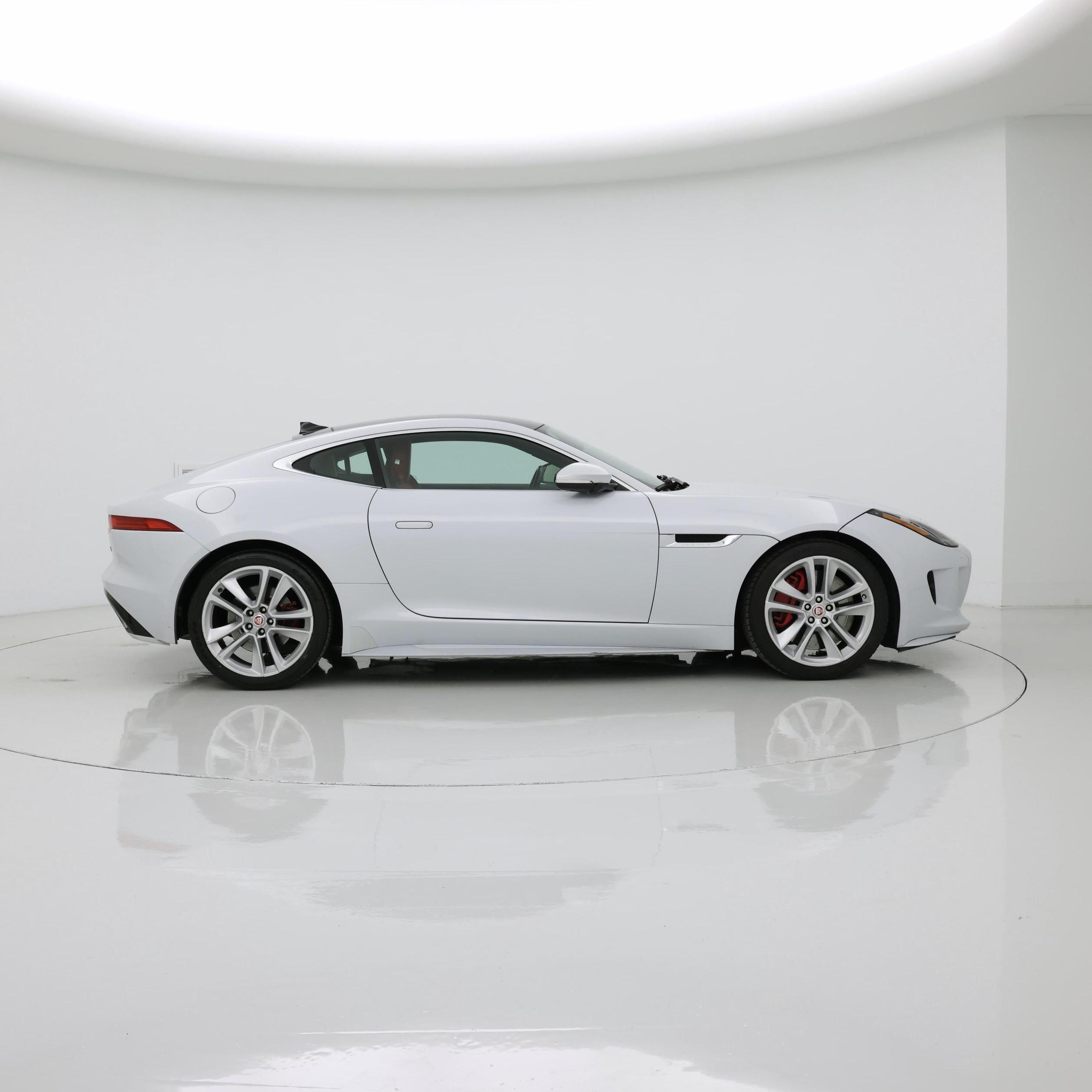 Thumbnail: 2016 Jaguar F-Type - 7