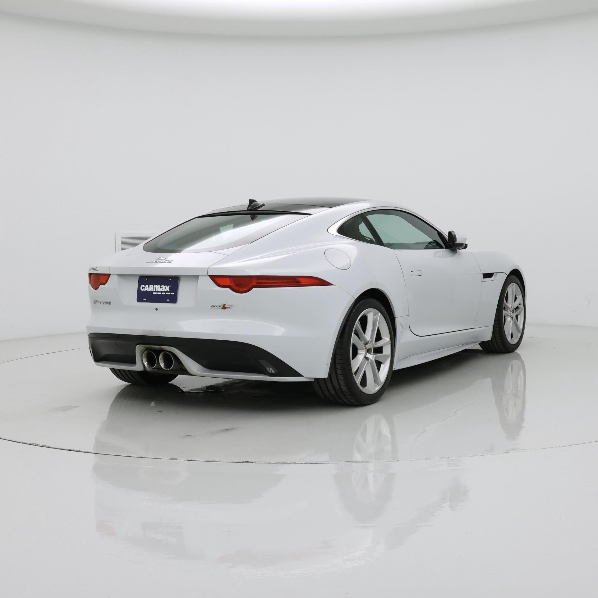 Thumbnail: 2016 Jaguar F-Type - 8