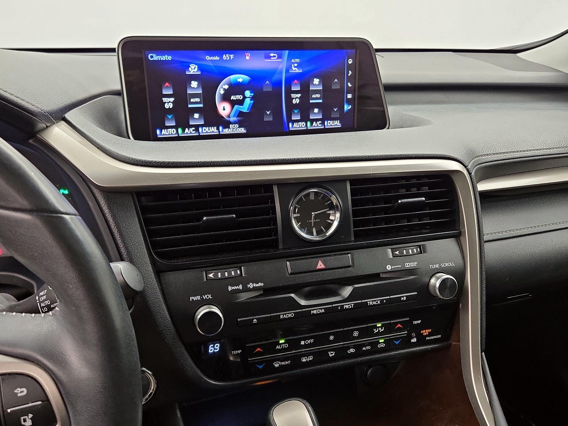 Thumbnail: 2016 Lexus RX - 17