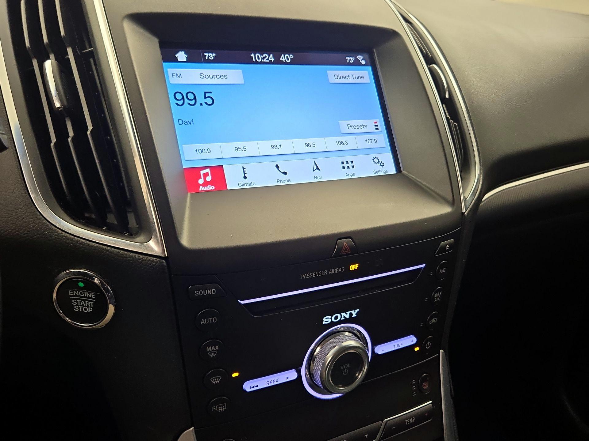 Thumbnail: 2018 Ford Edge - 16