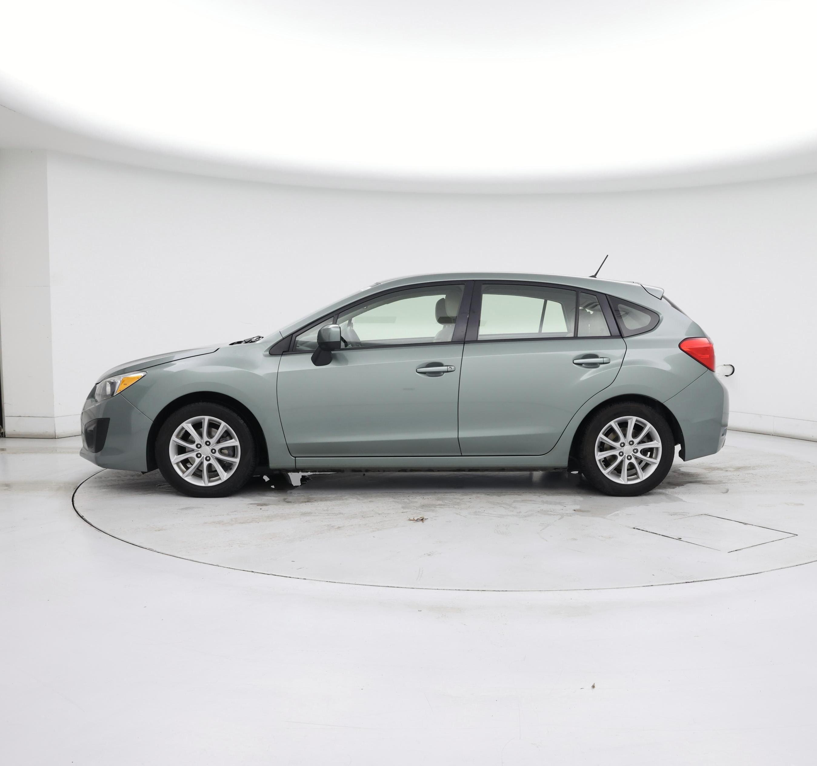 Thumbnail: 2014 Subaru Impreza - 3