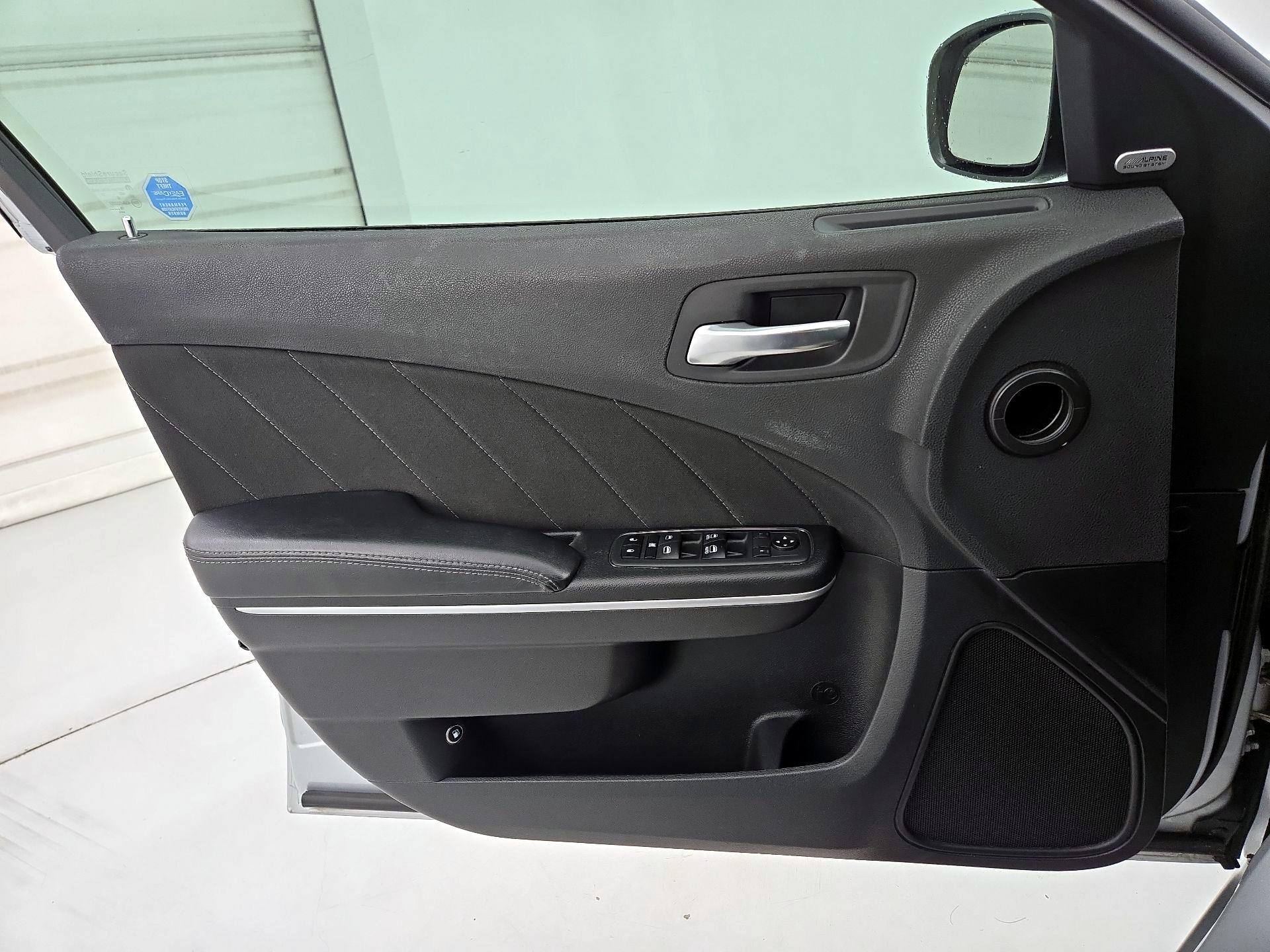 Thumbnail: 2019 Dodge Charger - 12