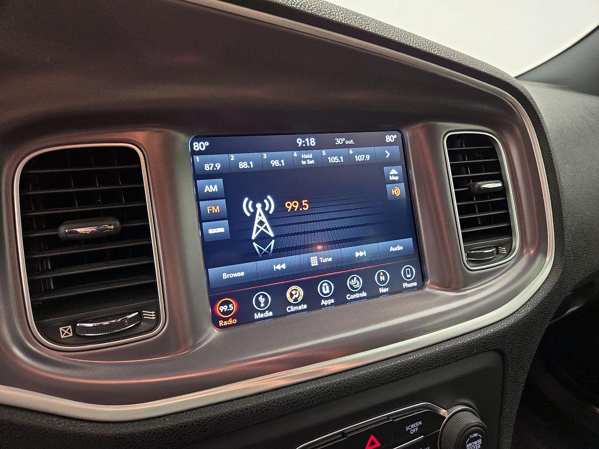 Thumbnail: 2019 Dodge Charger - 16