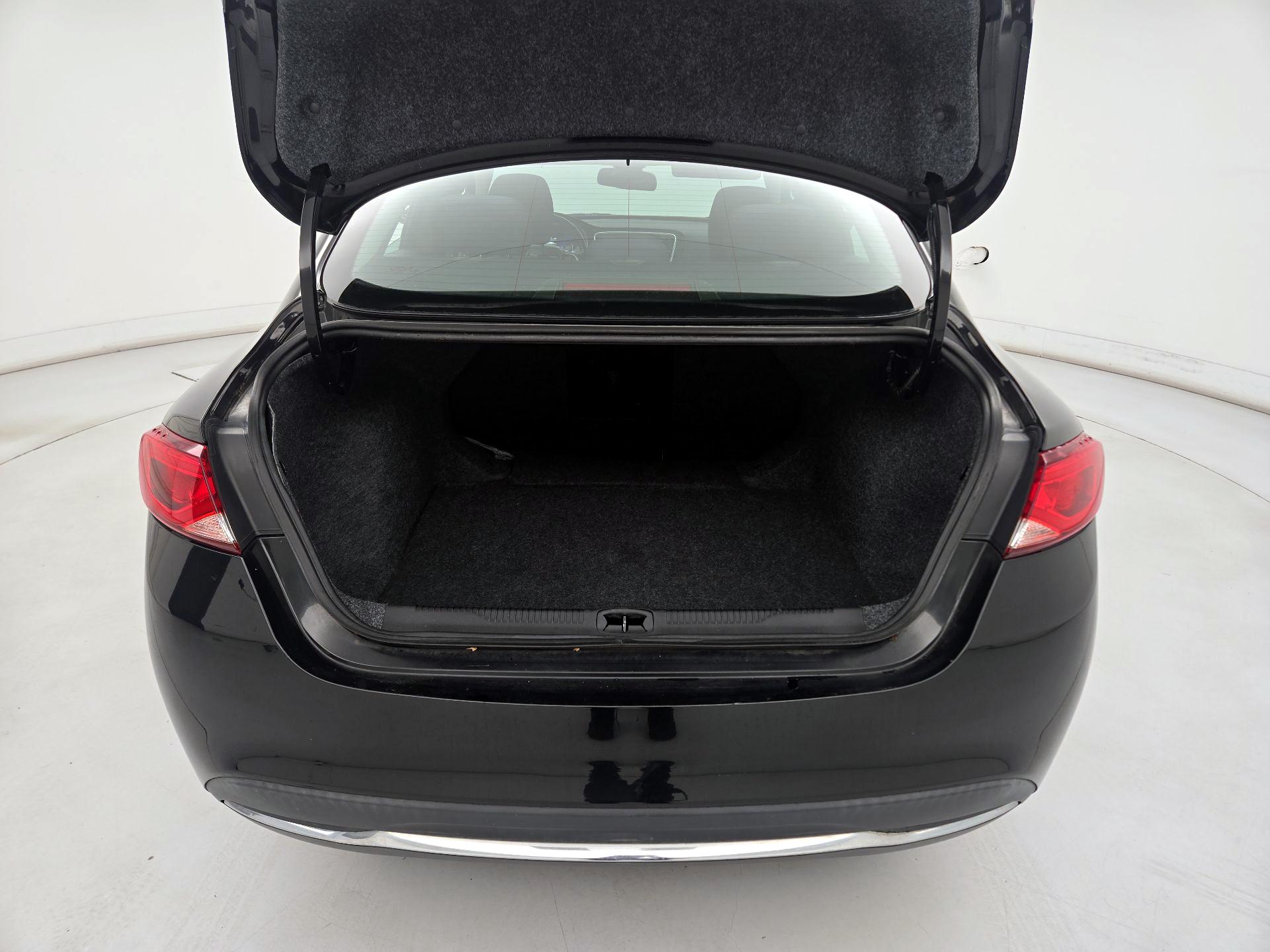 Thumbnail: 2015 Chrysler 200 - 20