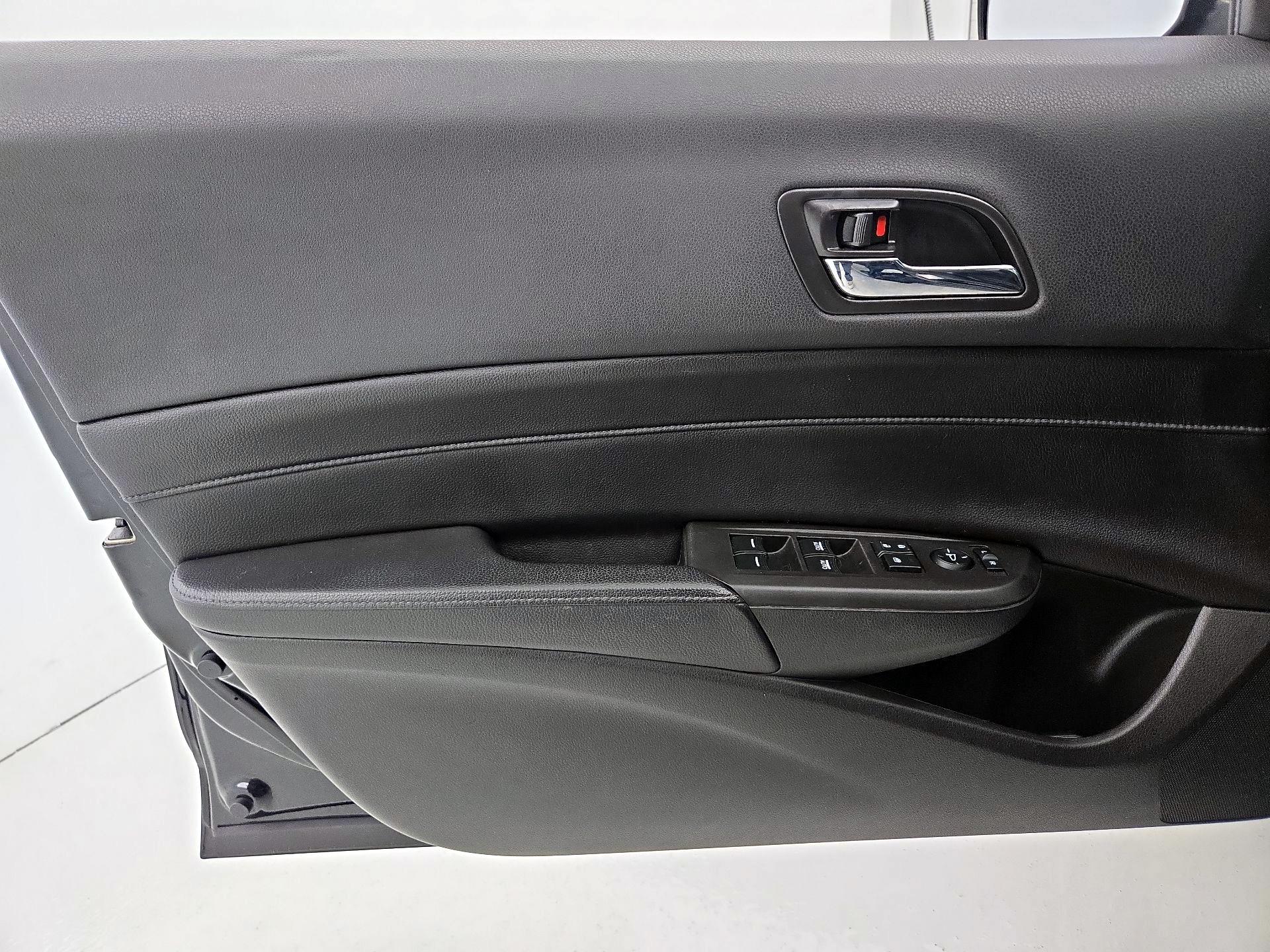 Thumbnail: 2018 Acura ILX - 12