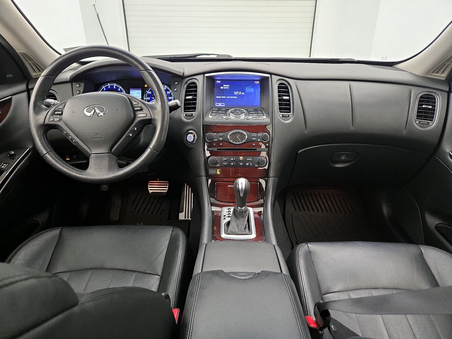 Thumbnail: 2017 INFINITI QX50 - 9