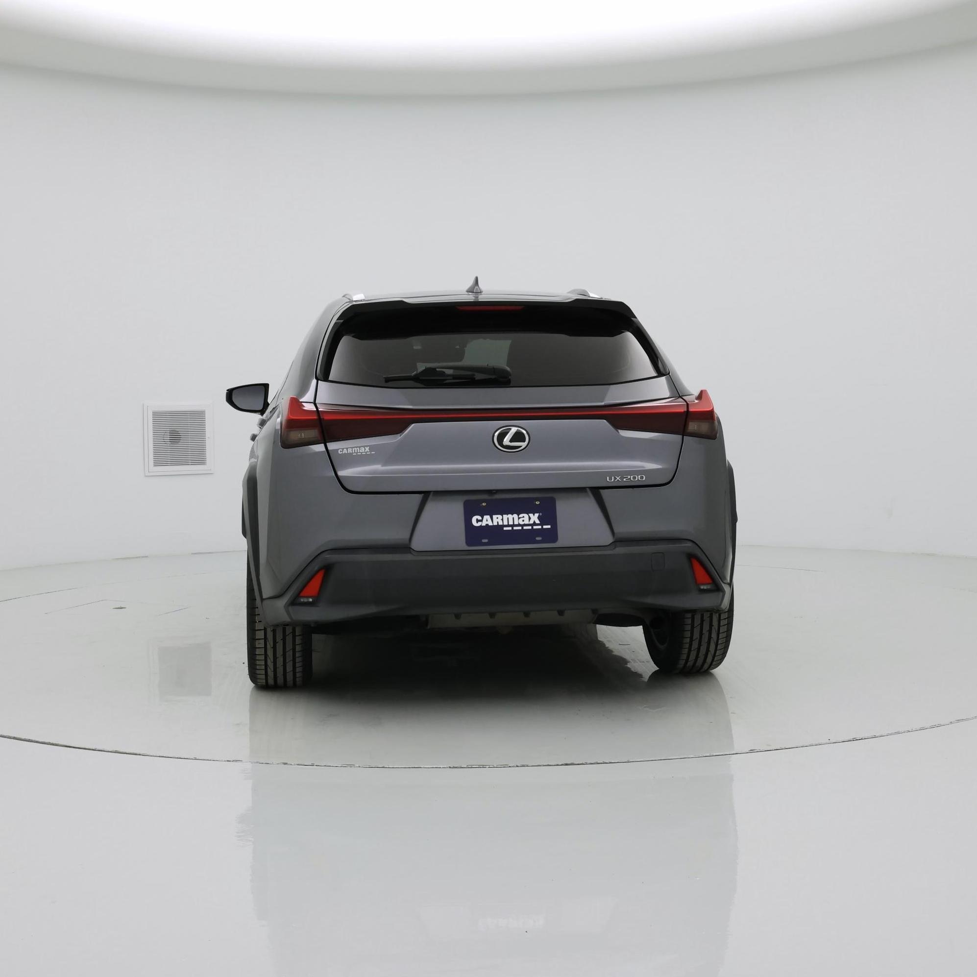 Thumbnail: 2019 Lexus UX - 6