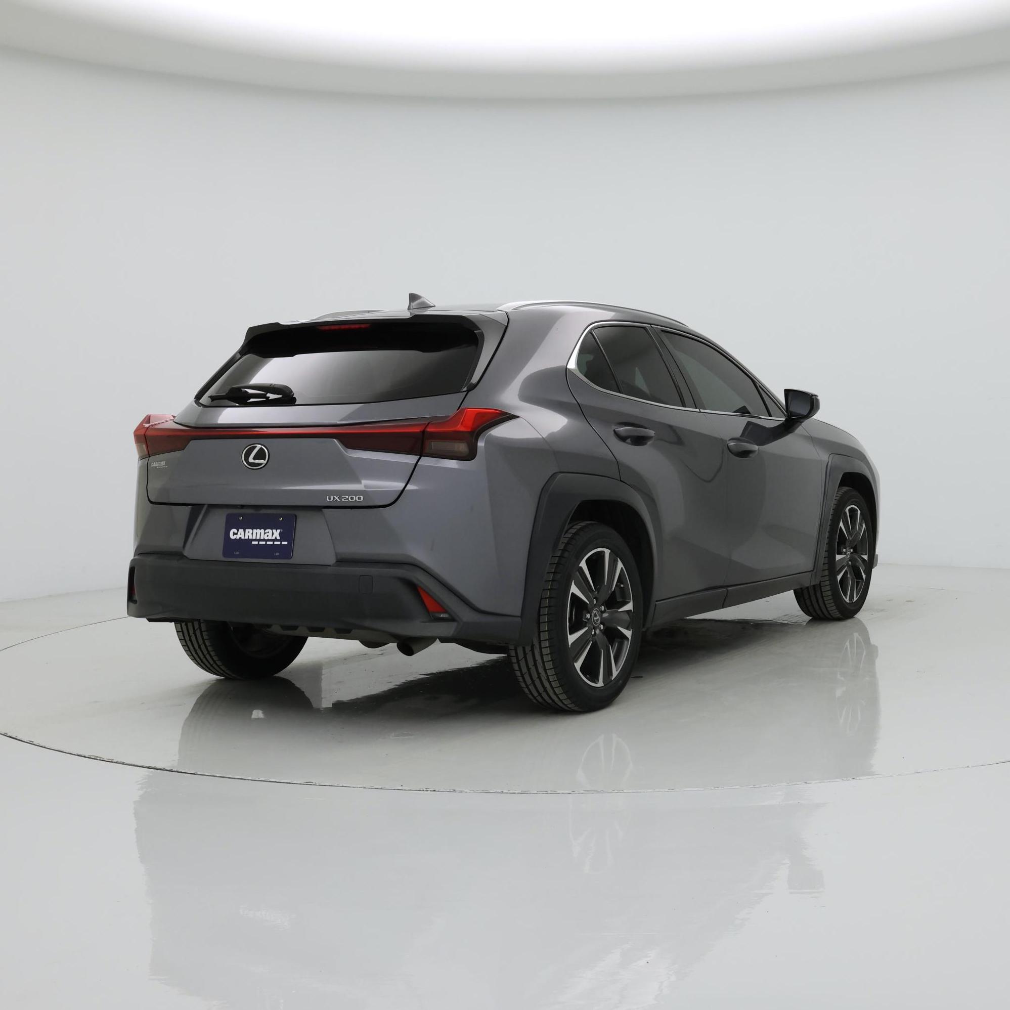 Thumbnail: 2019 Lexus UX - 8