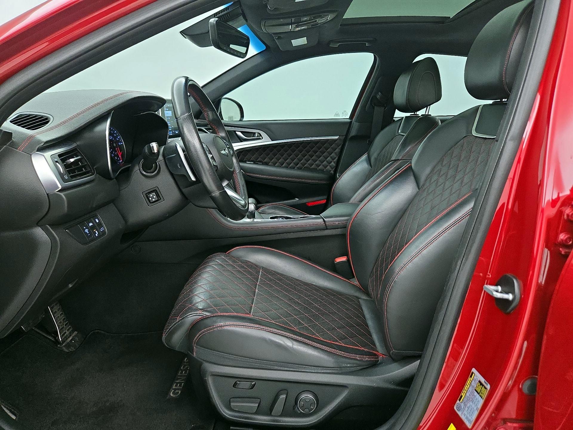 Thumbnail: 2019 Genesis G70 - 11