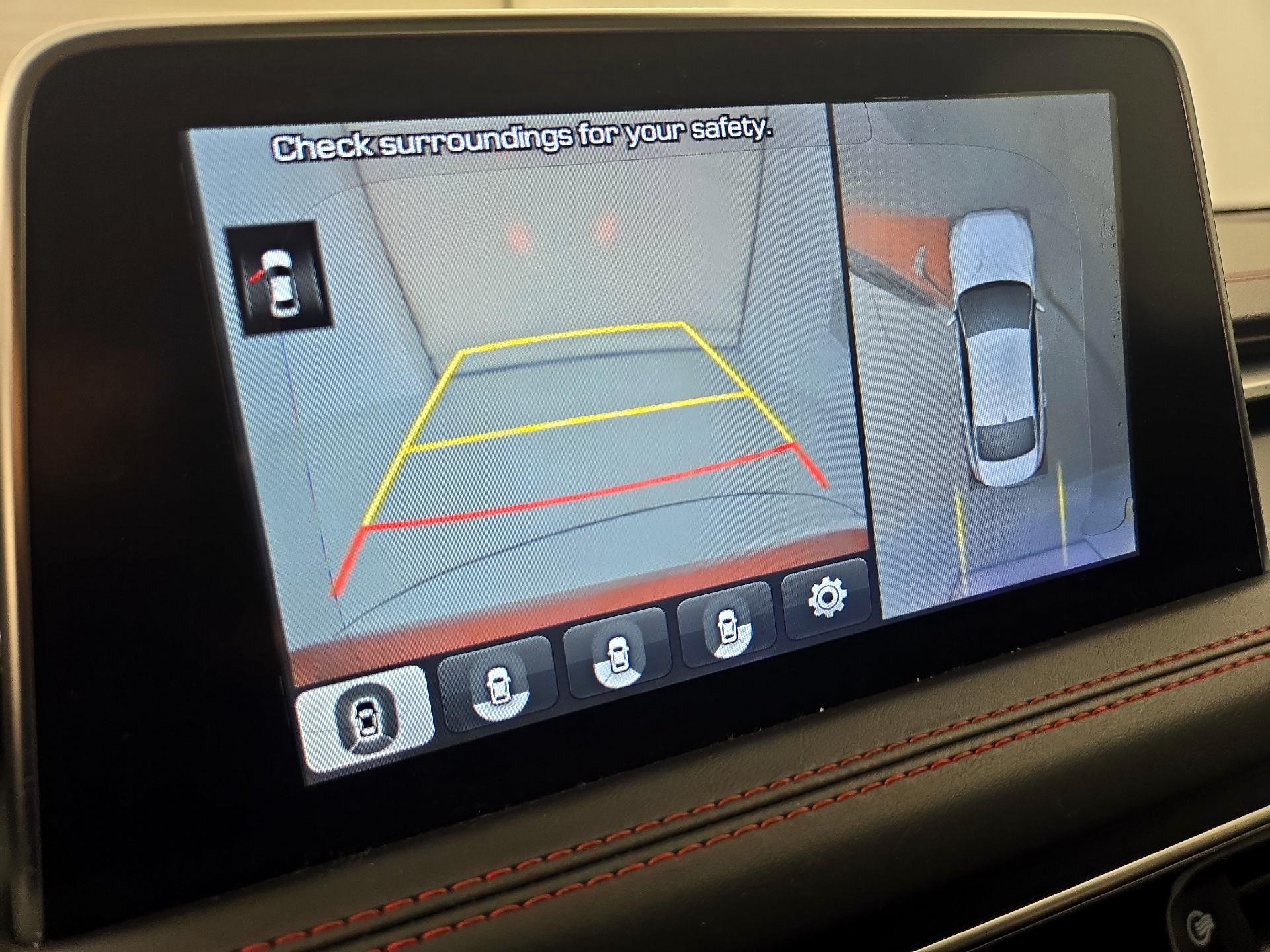 Thumbnail: 2019 Genesis G70 - 15