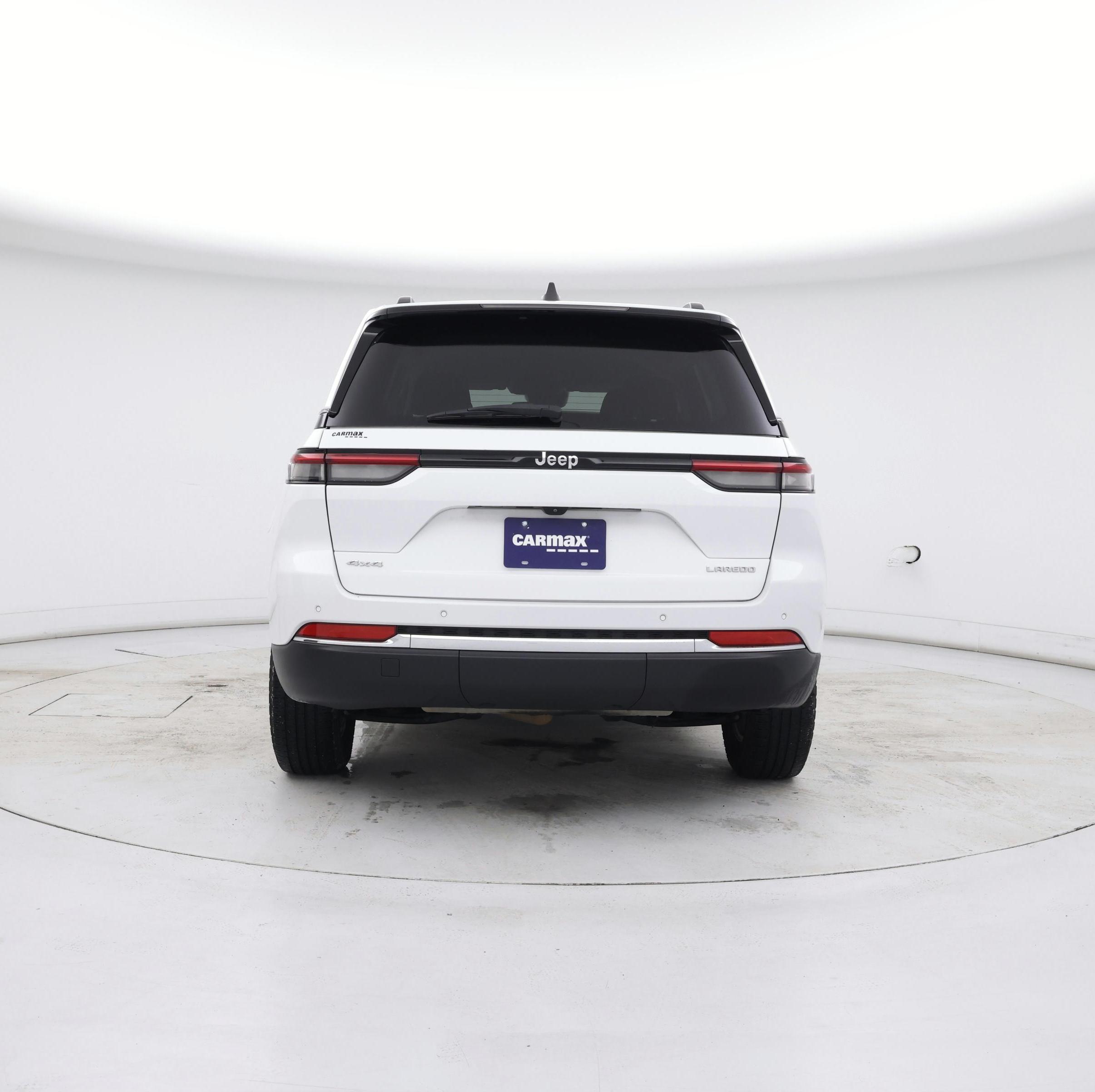 Thumbnail: 2023 Jeep Grand Cherokee - 6