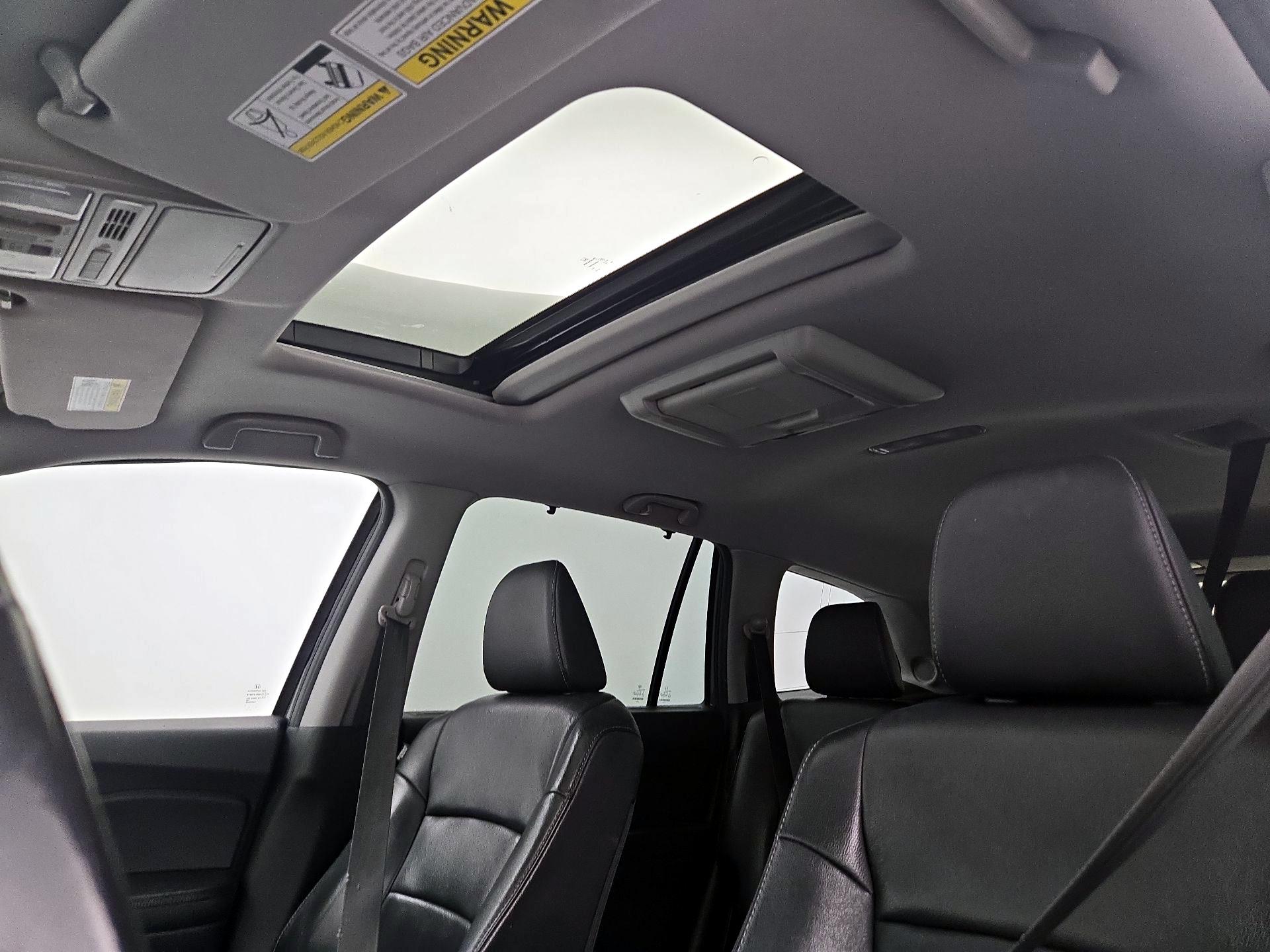 Thumbnail: 2018 Honda Pilot - 20