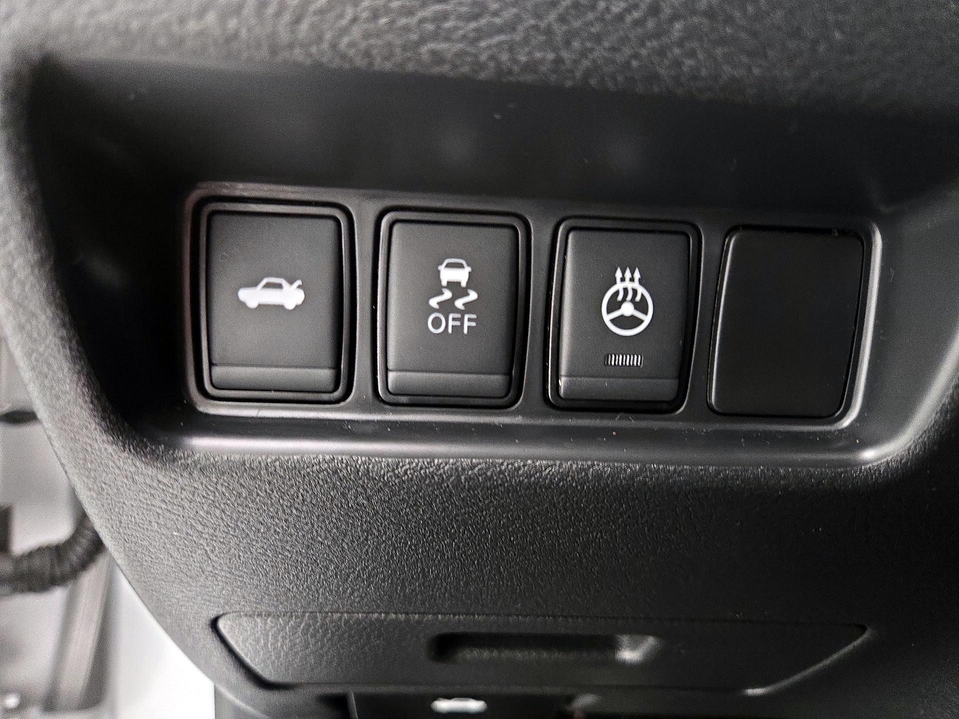 Thumbnail: 2018 Nissan Maxima - 13