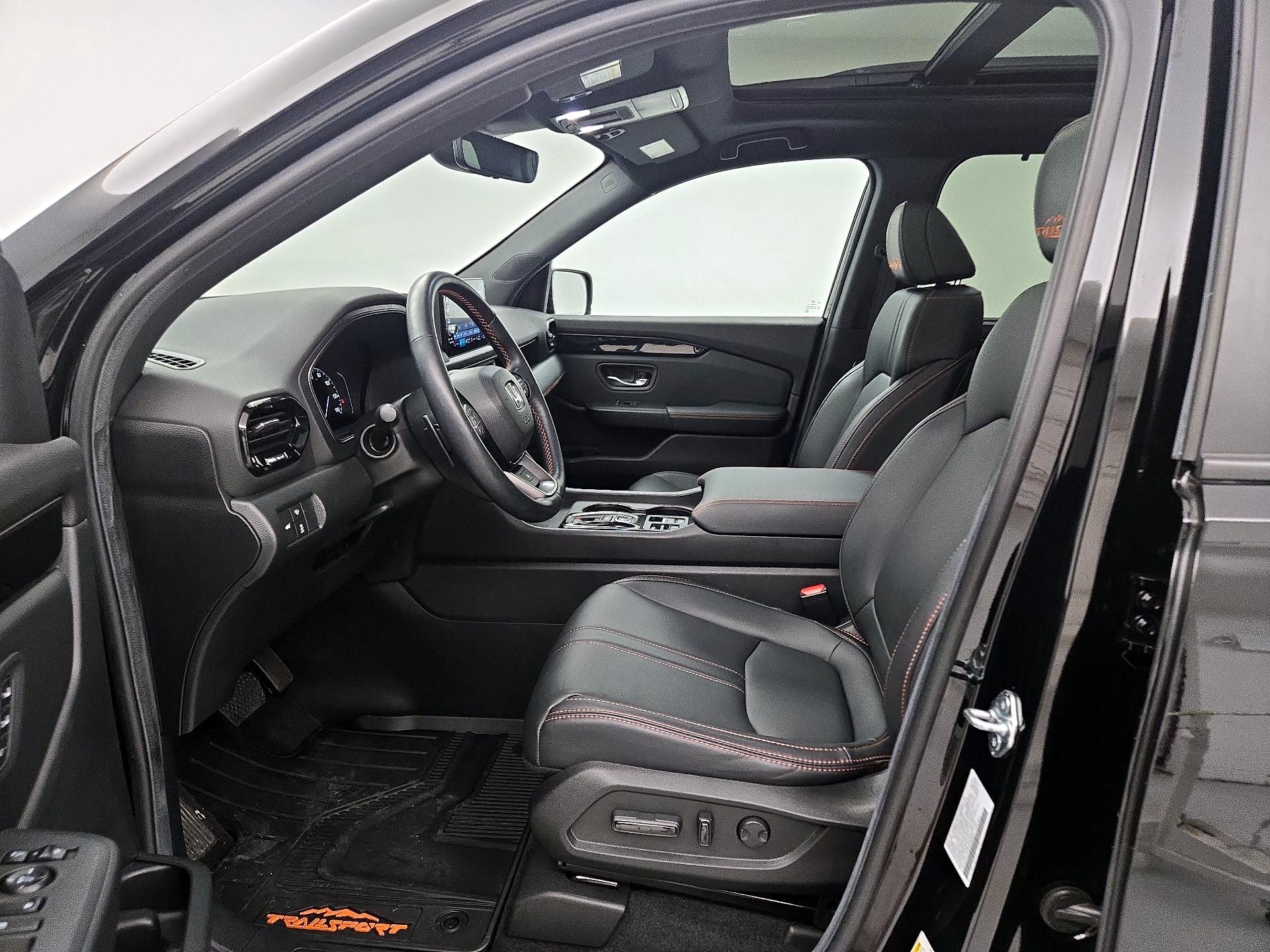 Thumbnail: 2025 Honda Pilot - 11