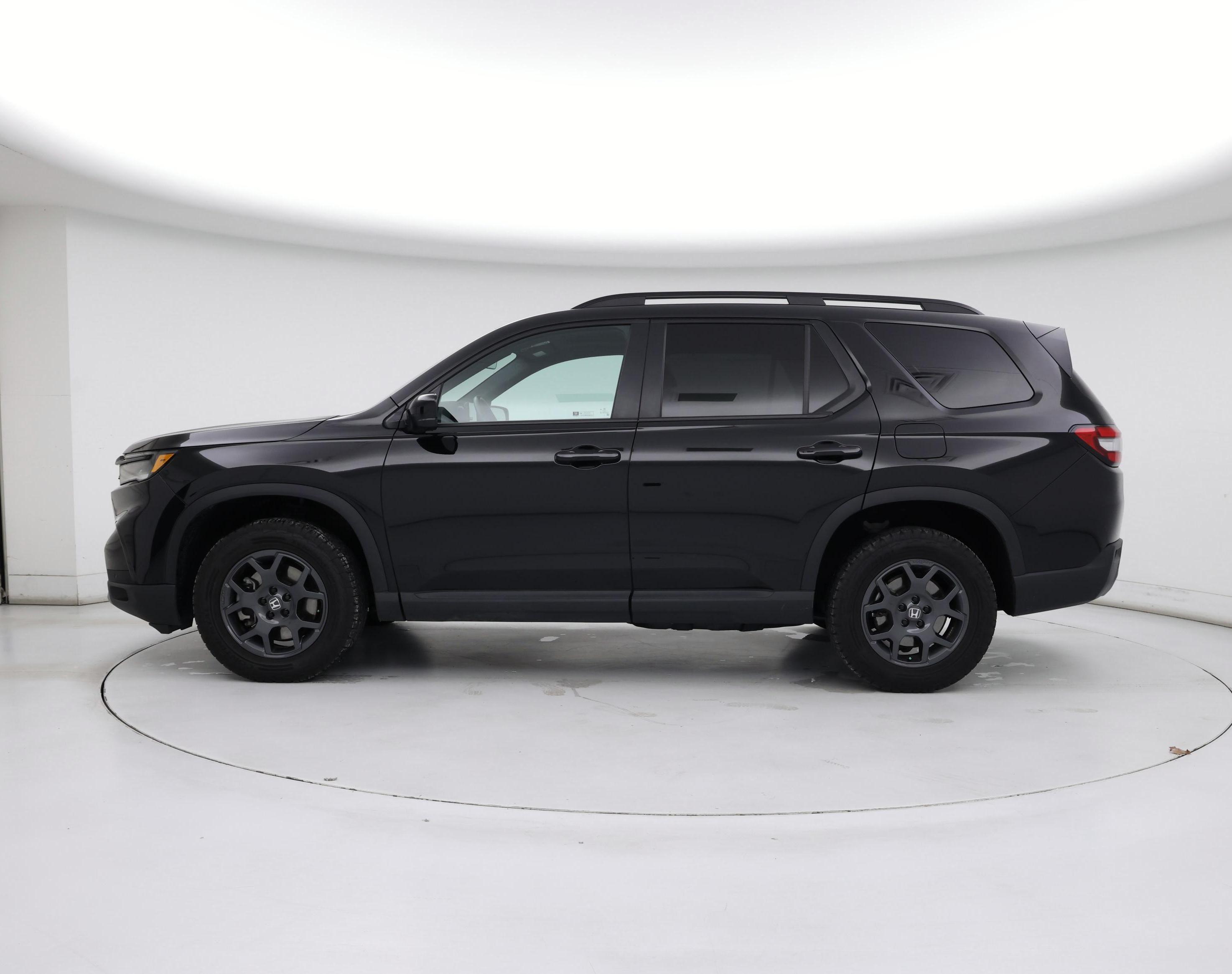 Thumbnail: 2025 Honda Pilot - 3