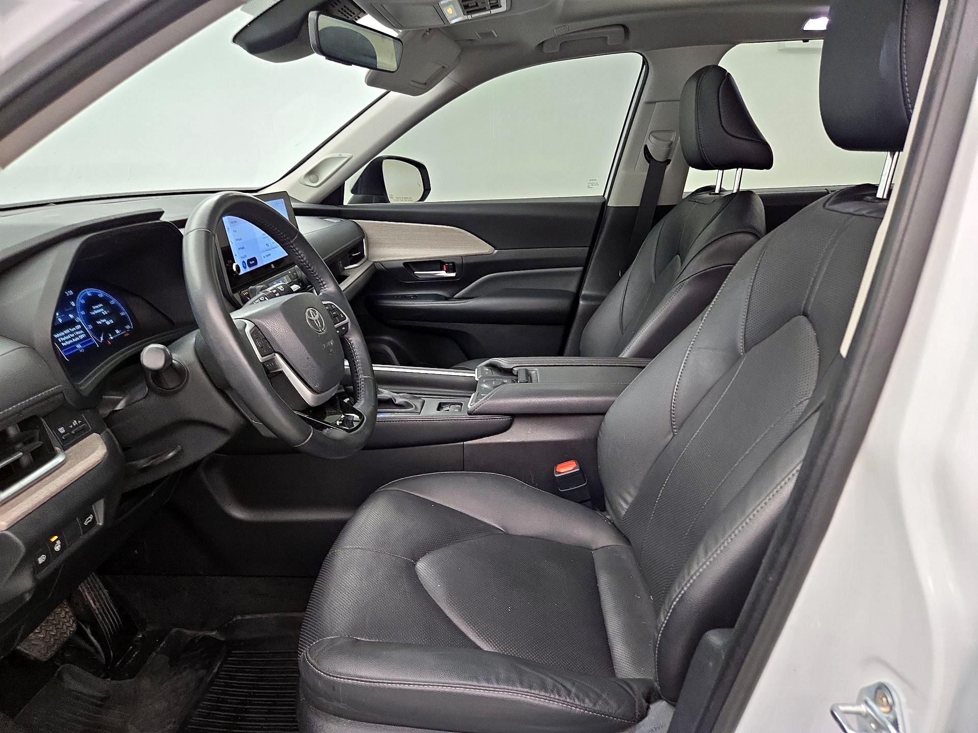 Thumbnail: 2024 Toyota Grand Highlander - 11