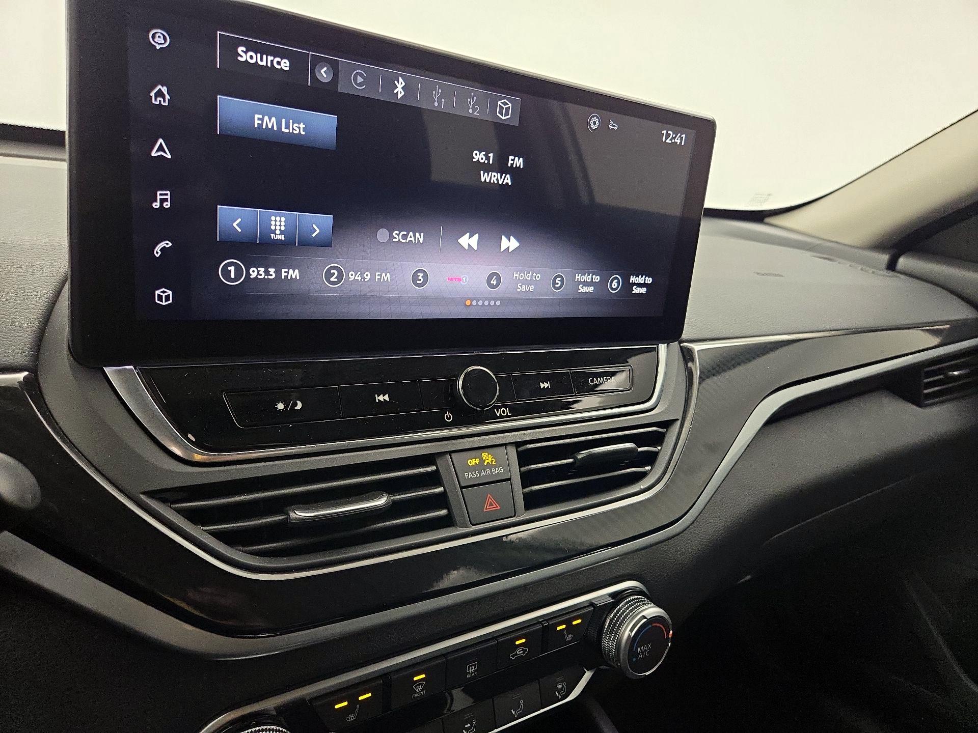 Thumbnail: 2023 Nissan Altima - 16