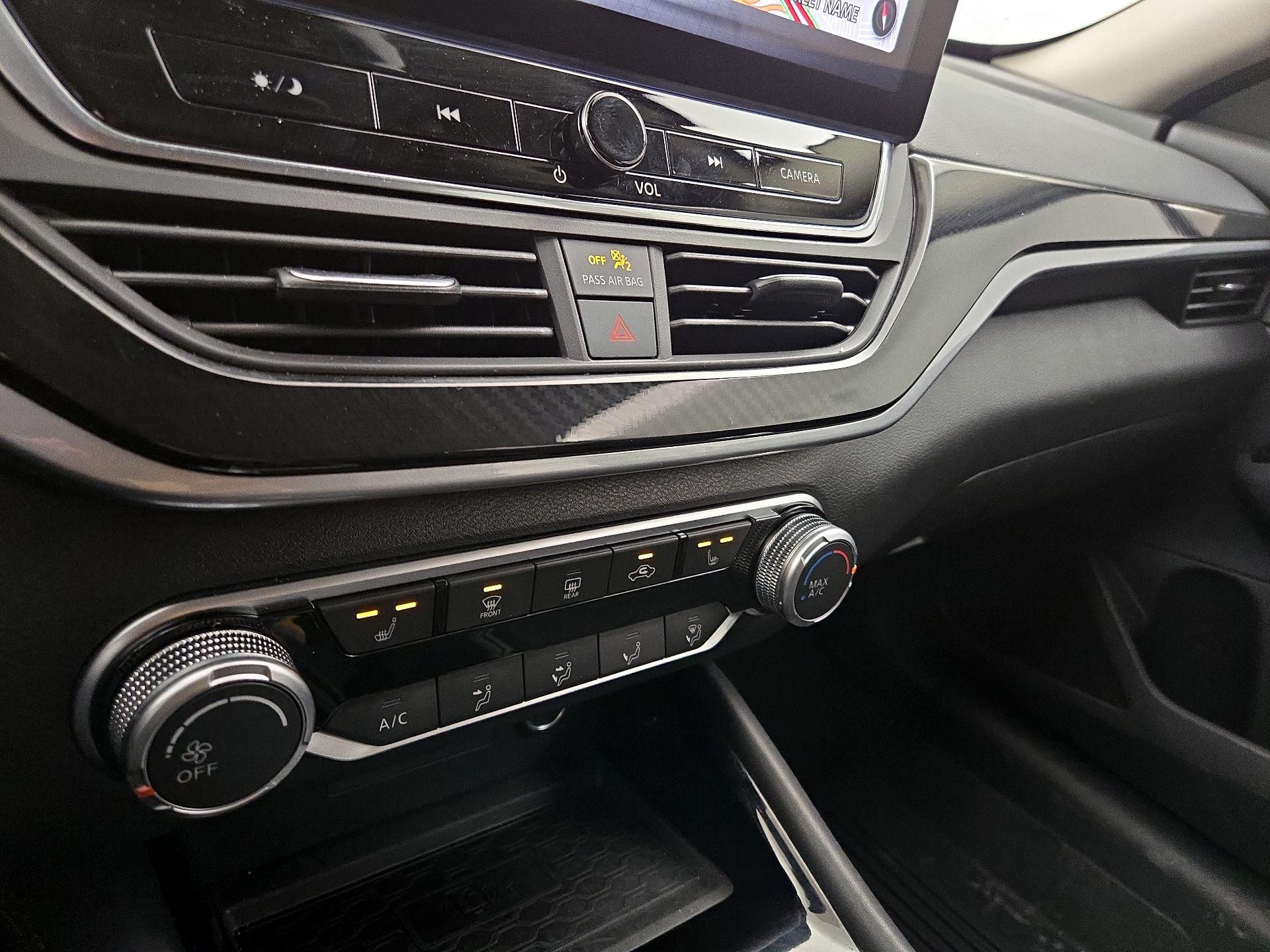 Thumbnail: 2023 Nissan Altima - 17