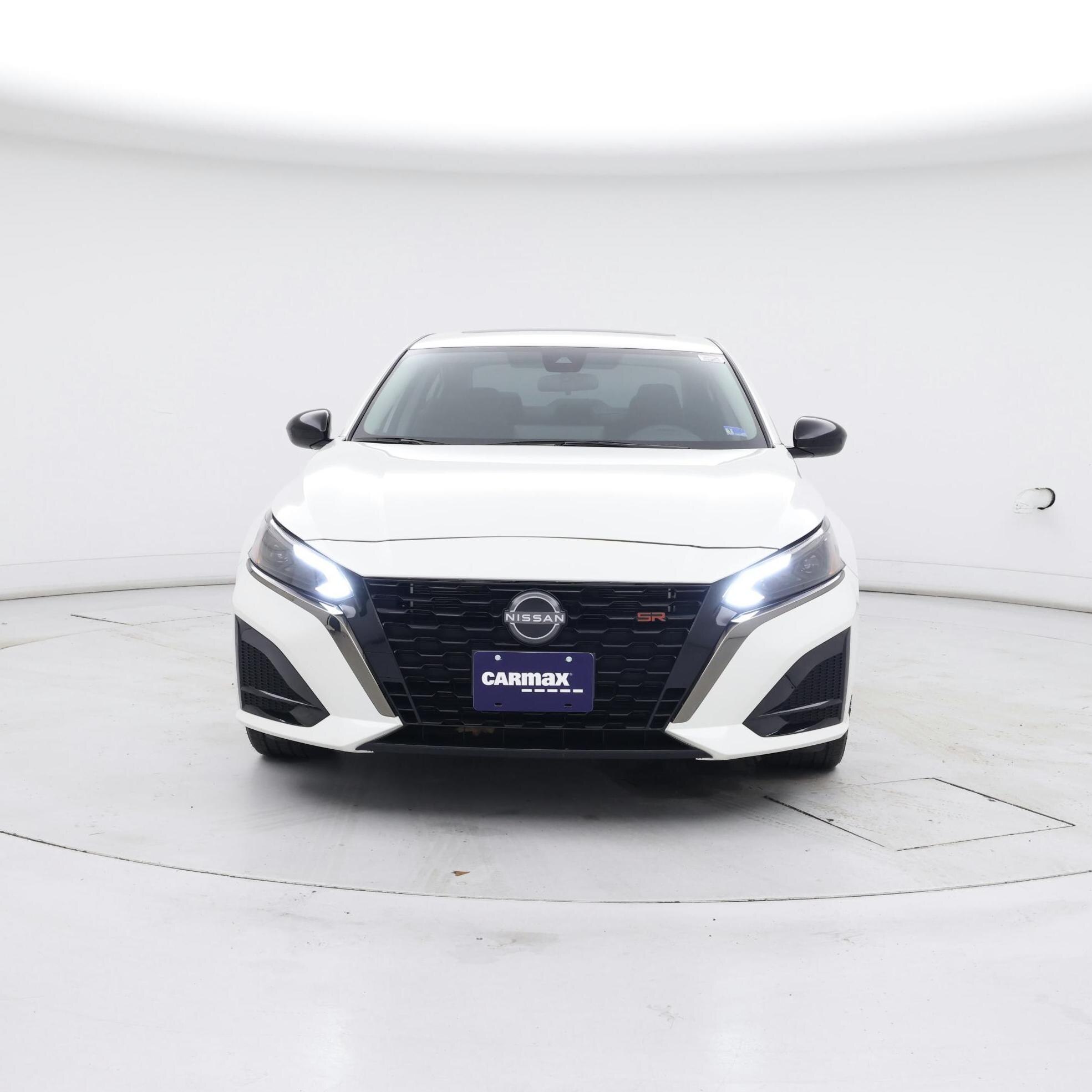 Thumbnail: 2023 Nissan Altima - 5