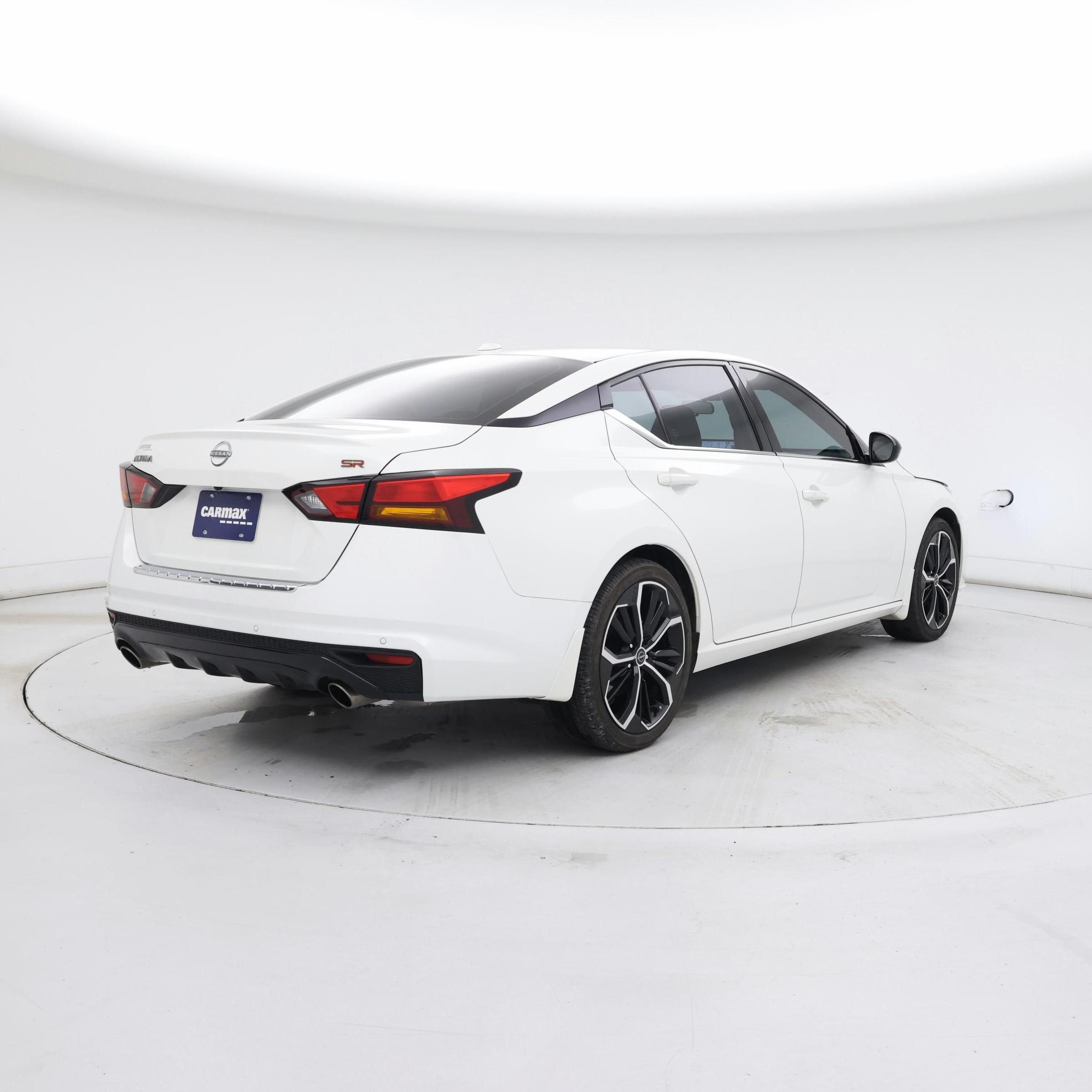 Thumbnail: 2023 Nissan Altima - 8