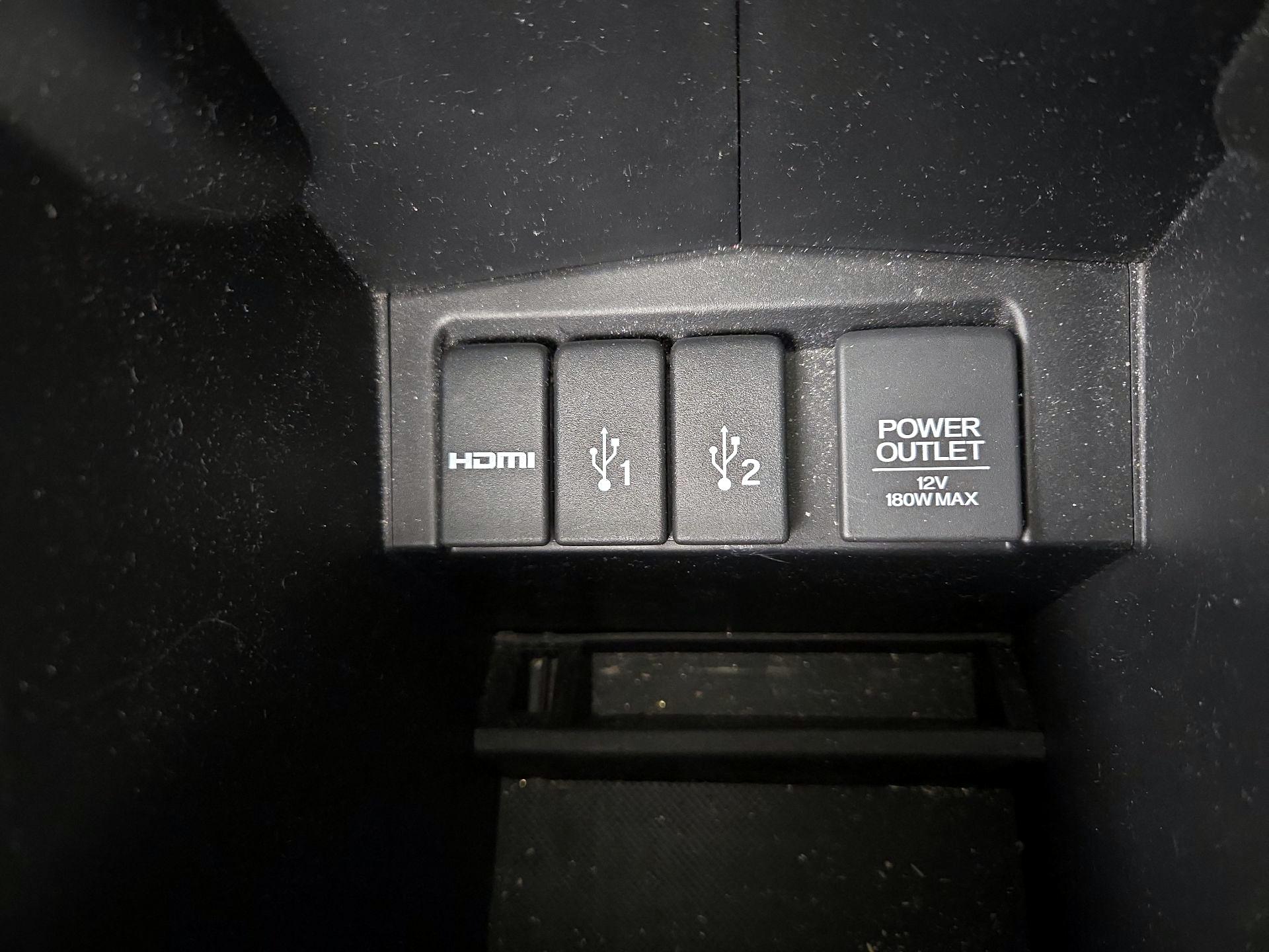 Thumbnail: 2015 Honda CR-V - 18