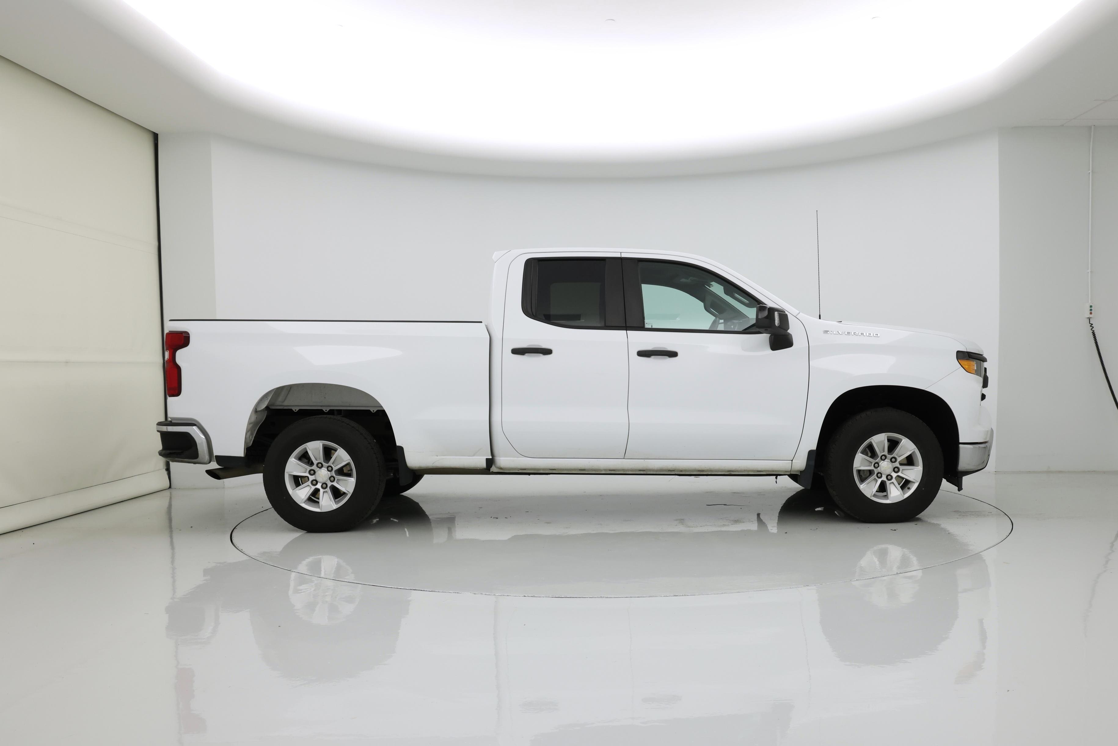 Thumbnail: 2023 Chevrolet Silverado 1500 - 7