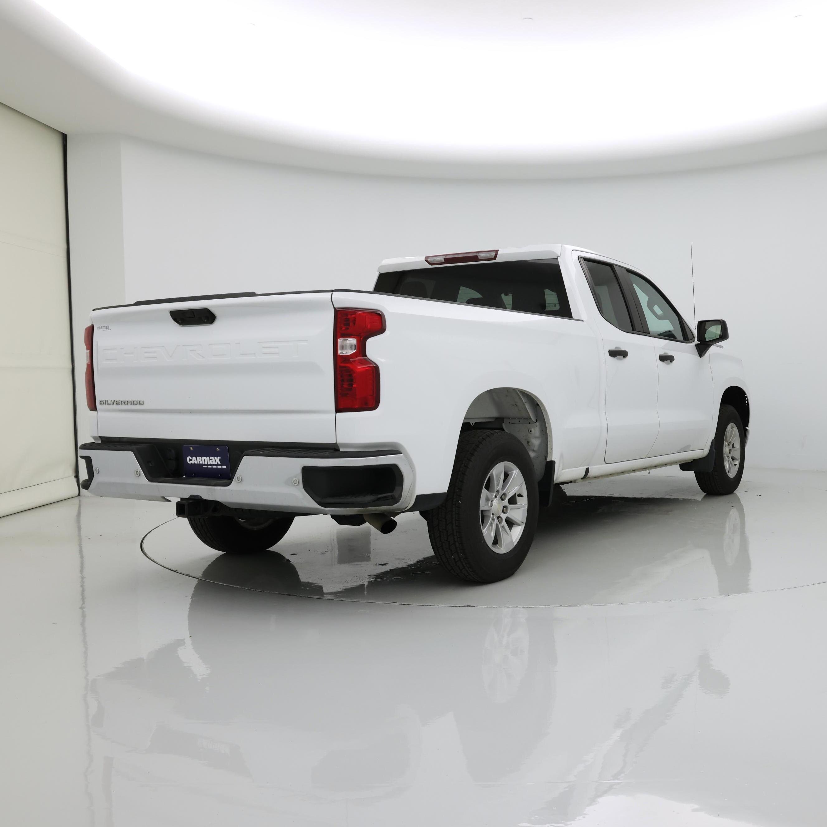 Thumbnail: 2023 Chevrolet Silverado 1500 - 8