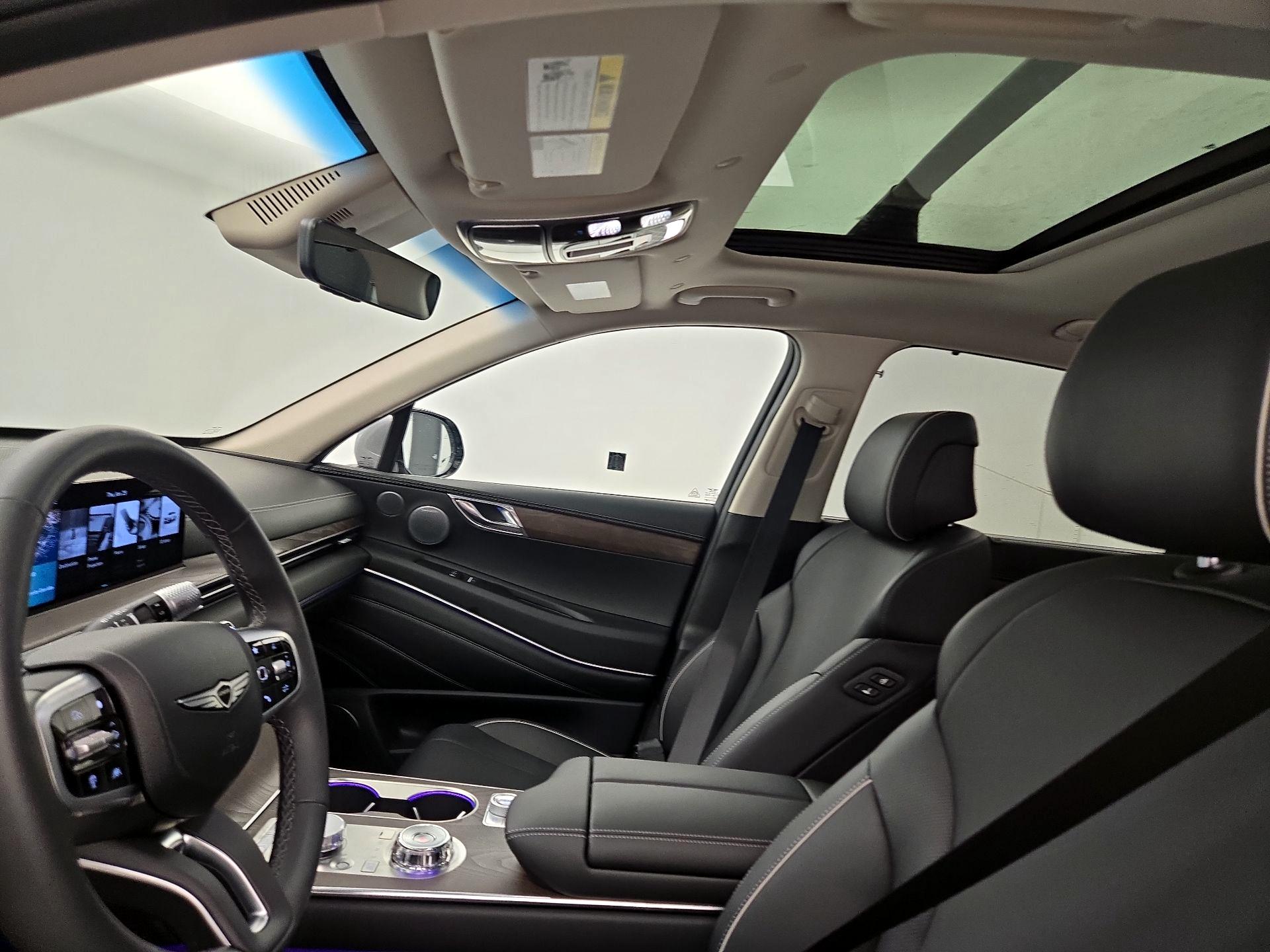 Thumbnail: 2025 Genesis GV80 - 20