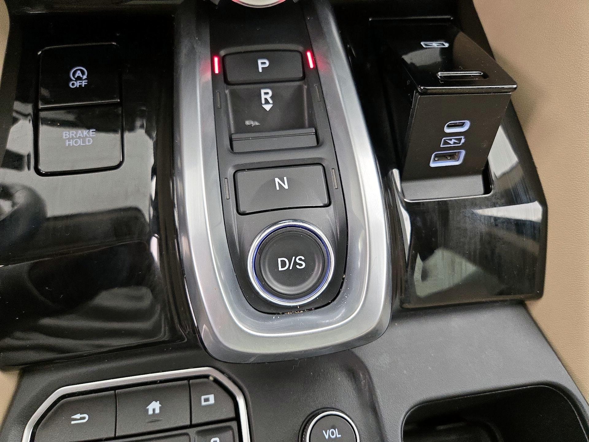 Thumbnail: 2023 Acura MDX - 18