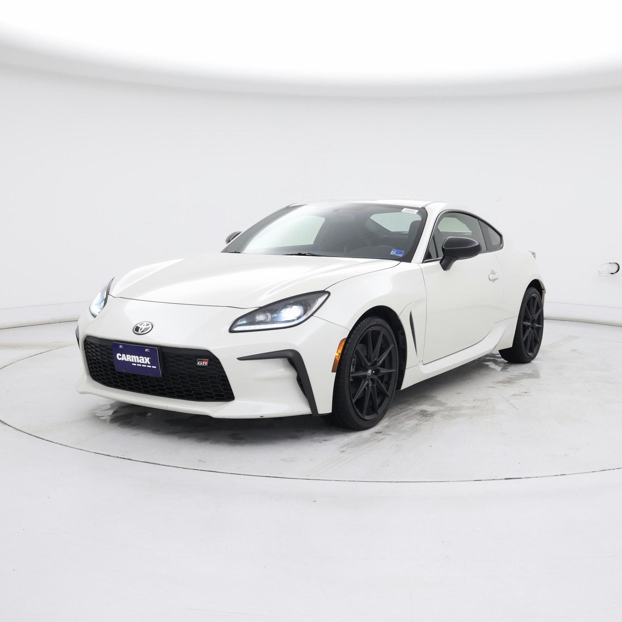 Thumbnail: 2023 Toyota GR86 - 4