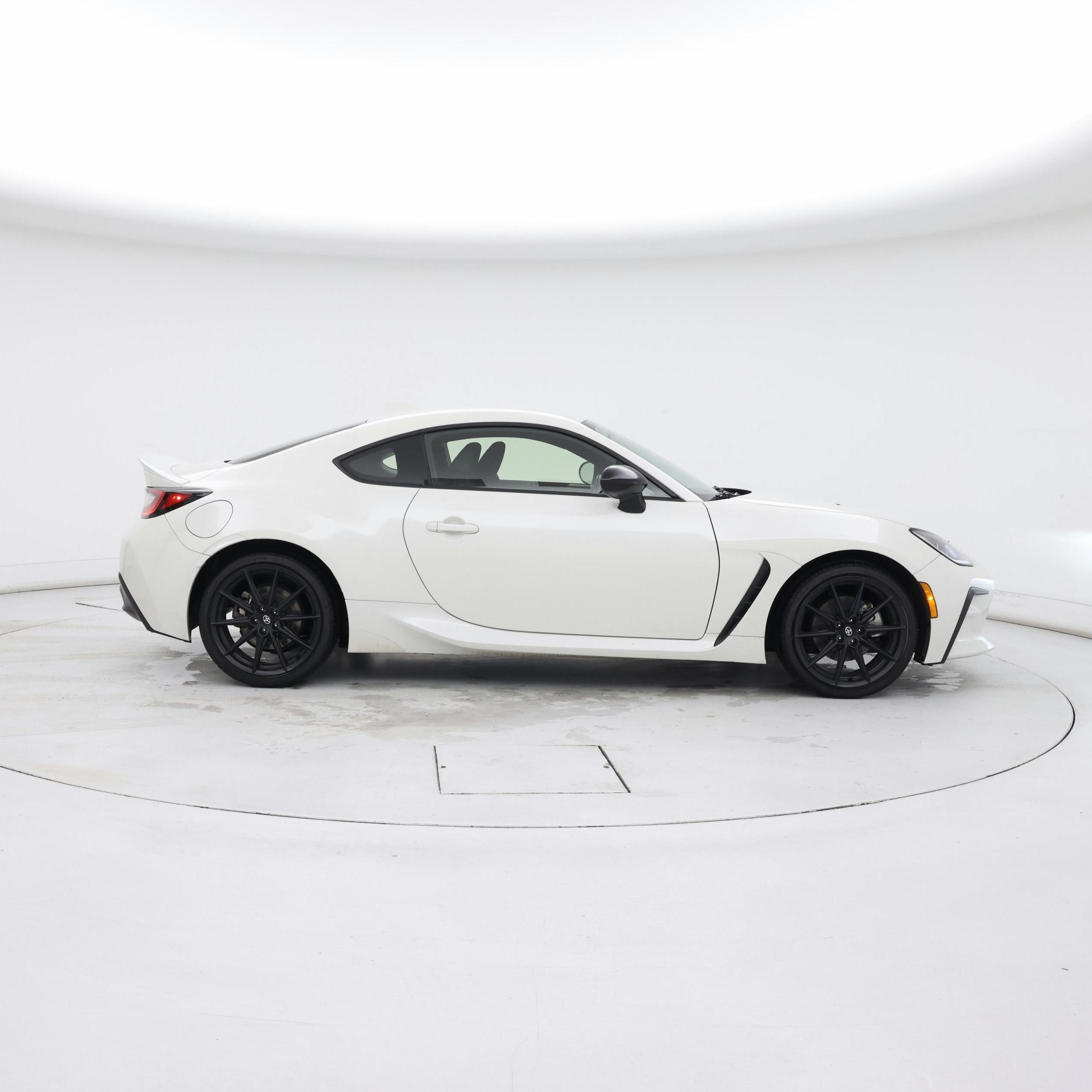 Thumbnail: 2023 Toyota GR86 - 7