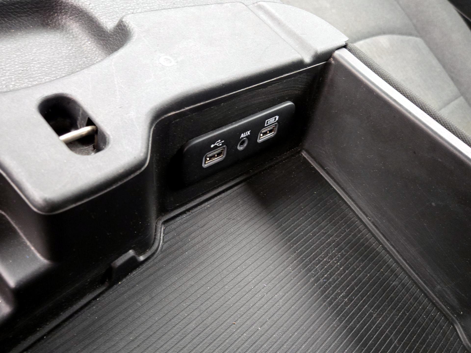 Thumbnail: 2023 RAM 1500 Classic - 18