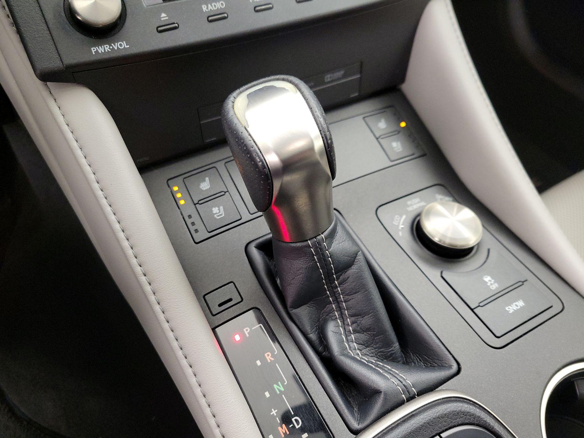 Thumbnail: 2017 Lexus RC - 17