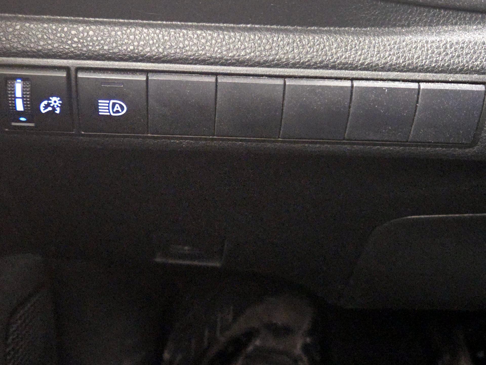 Thumbnail: 2021 Toyota Corolla - 13