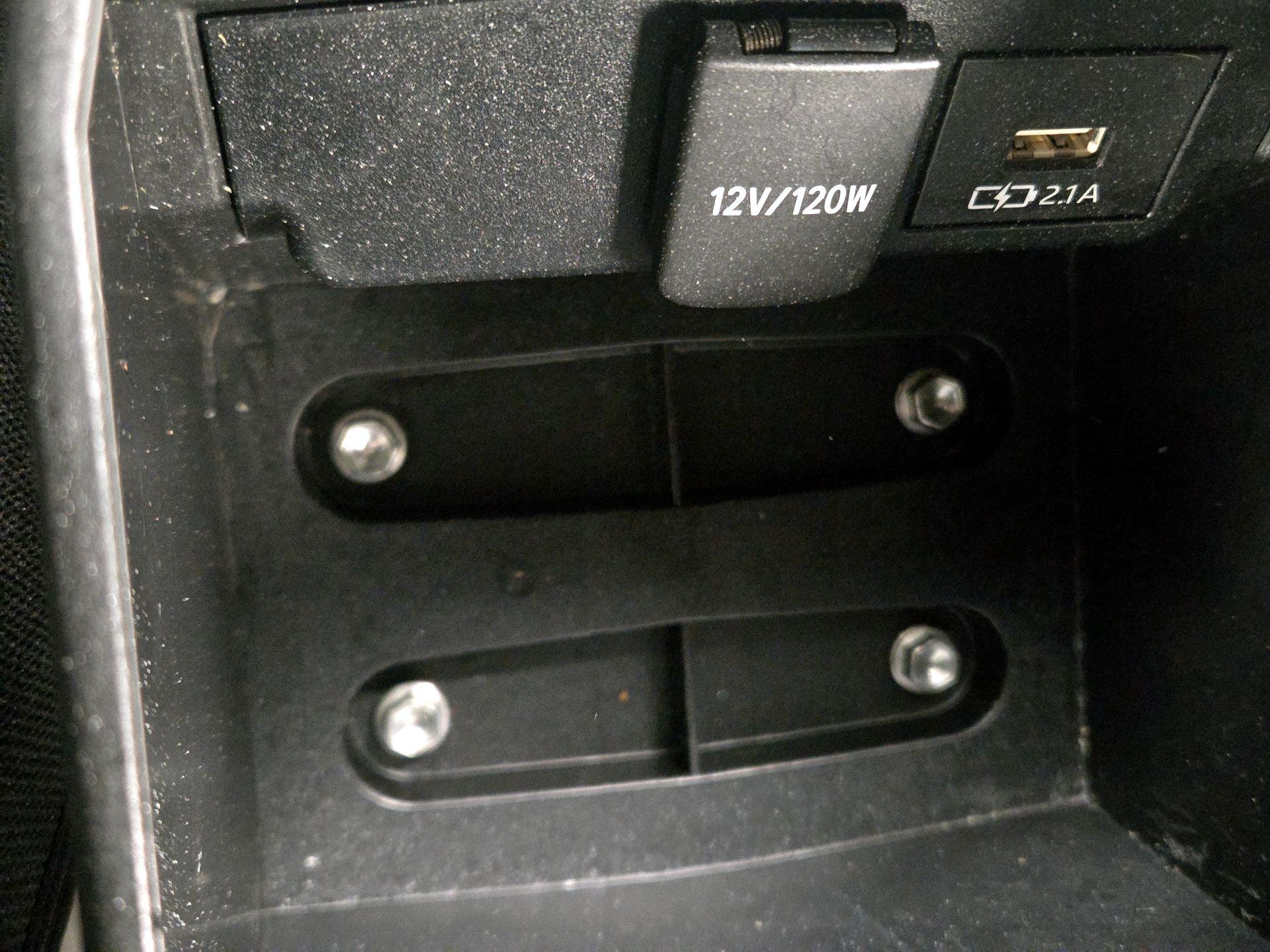 Thumbnail: 2021 Toyota Corolla - 18