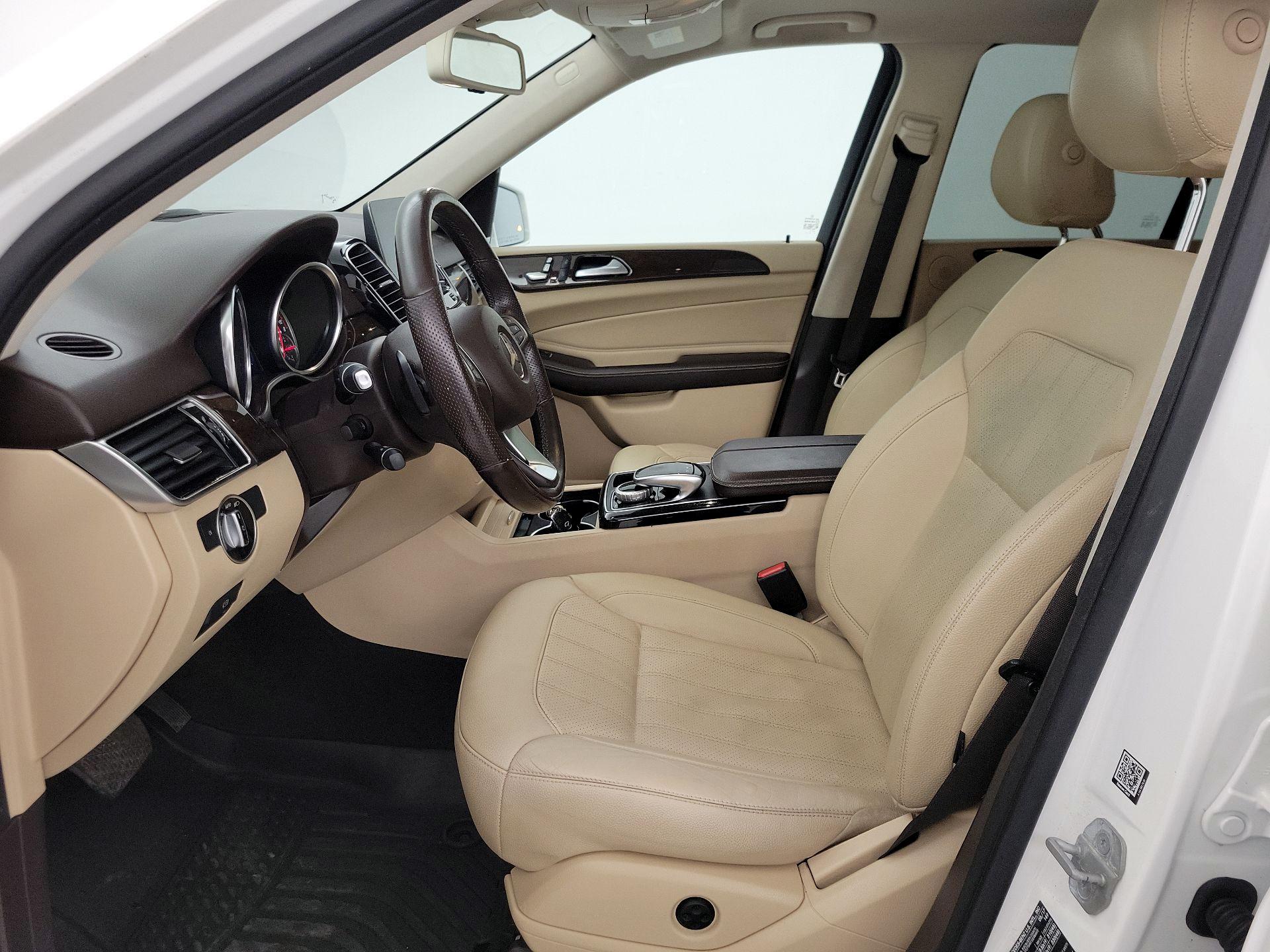 Thumbnail: 2017 Mercedes-Benz GLE - 11