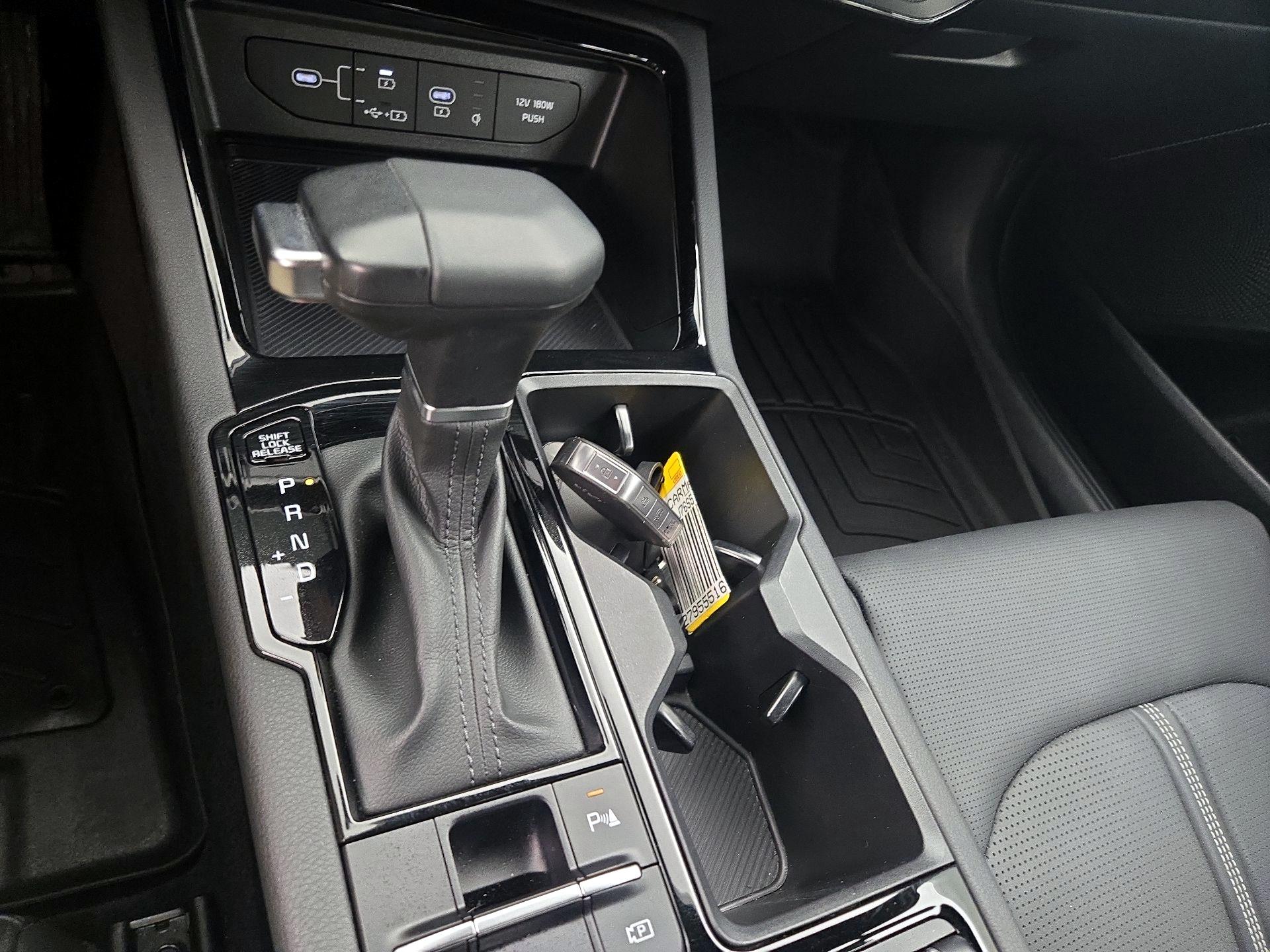 Thumbnail: 2025 Kia K5 - 18