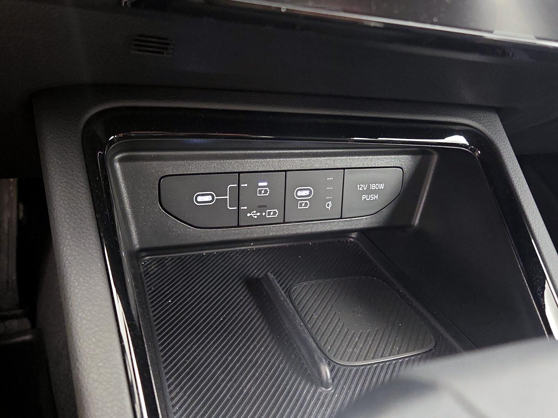 Thumbnail: 2025 Kia K5 - 19