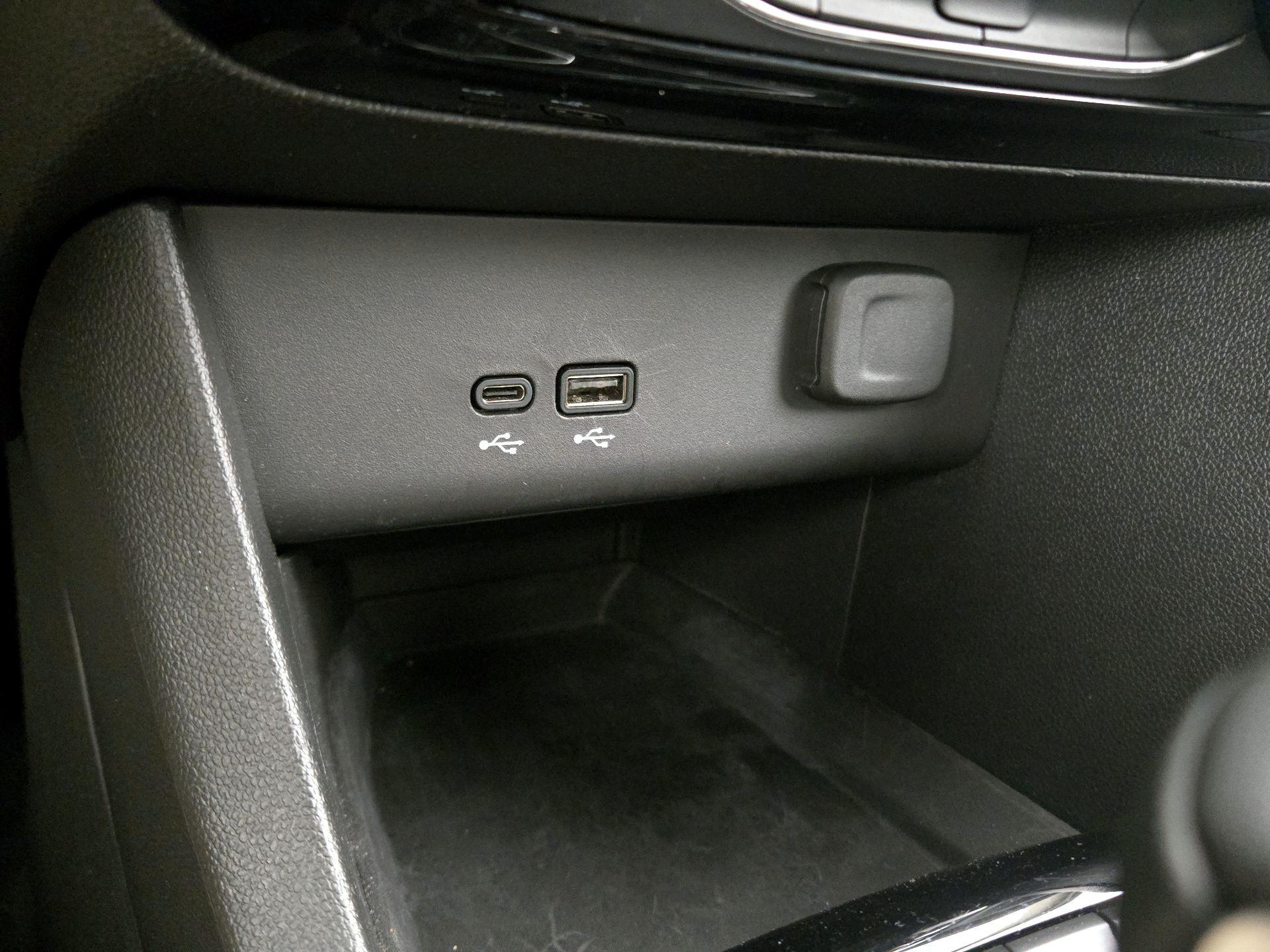 Thumbnail: 2024 Buick Encore GX - 18