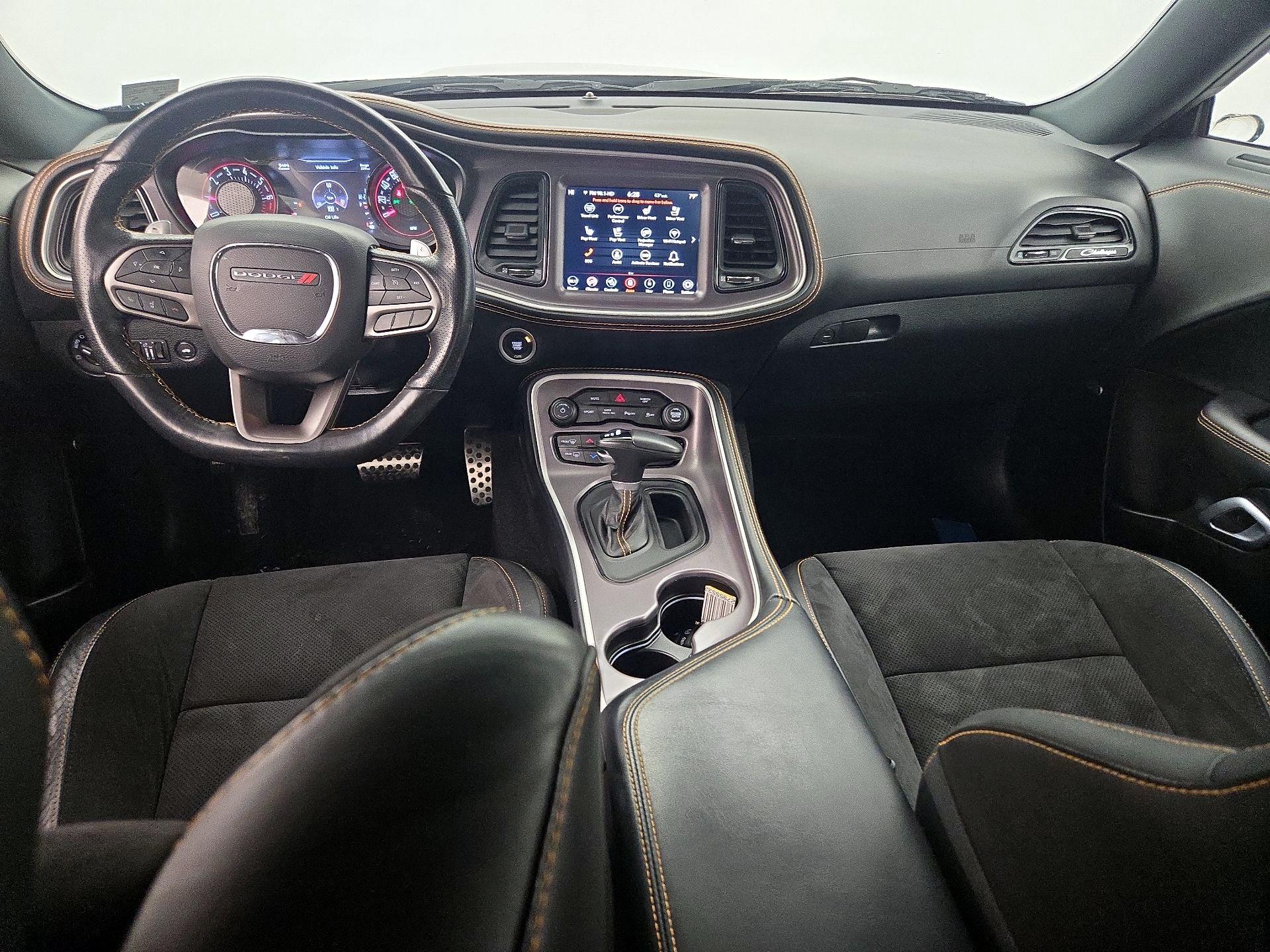 Thumbnail: 2022 Dodge Challenger - 9