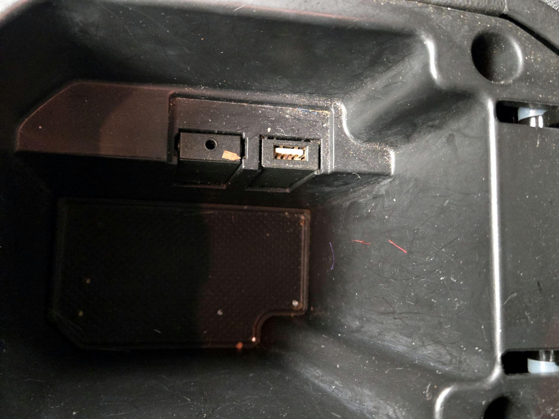 Thumbnail: 2015 Chevrolet Cruze - 17