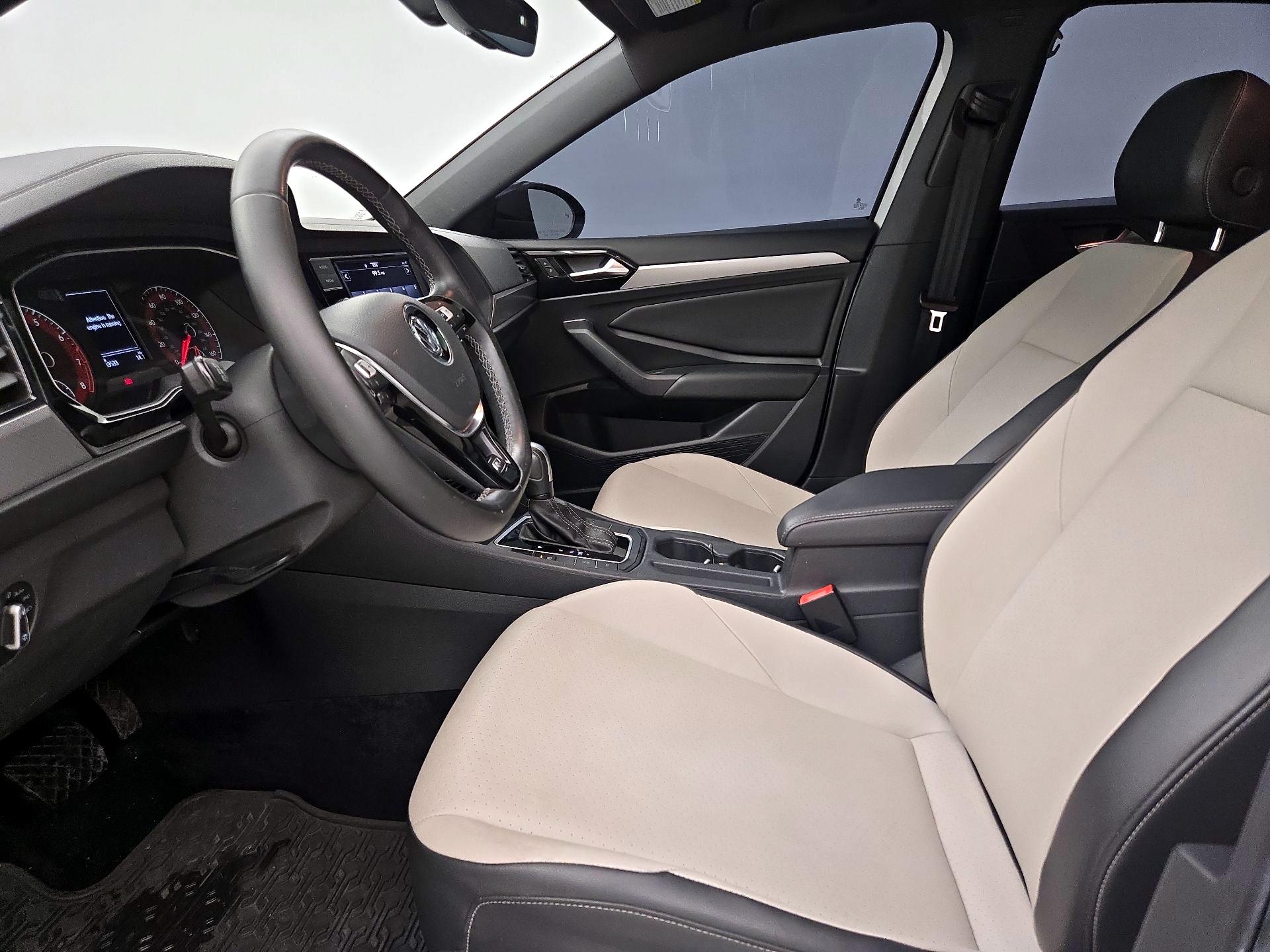 Thumbnail: 2021 Volkswagen Jetta - 11